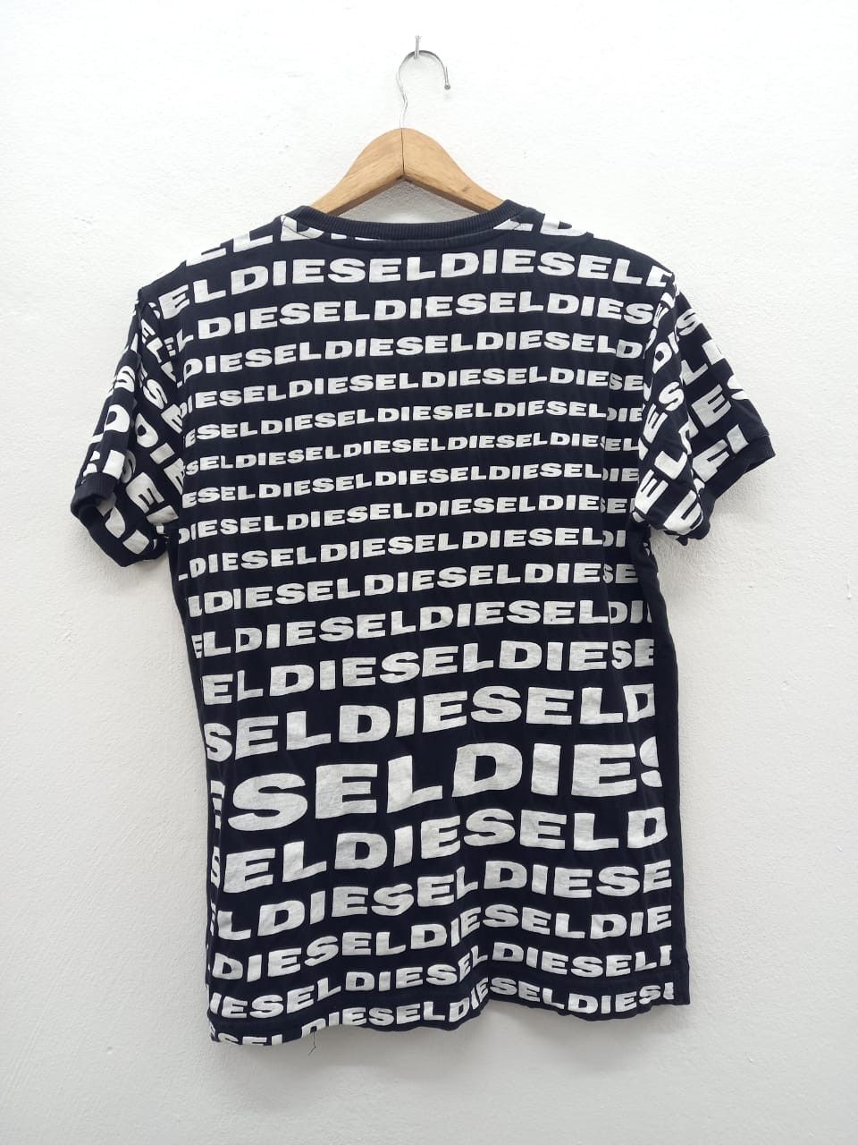 Diesel Diesel Full print Words Size US S / EU 44-46 / 1 - 2 Thumbnail