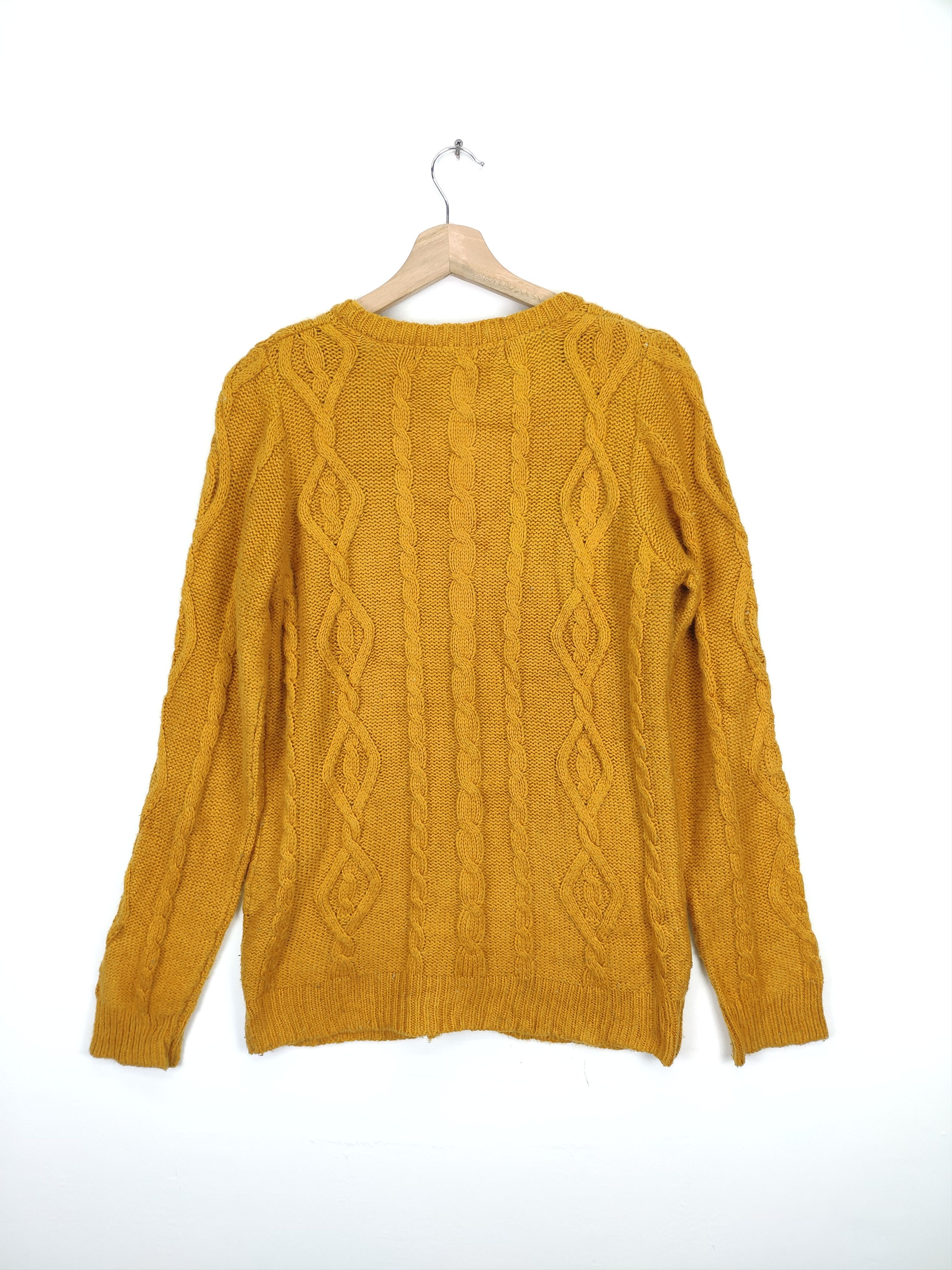Aran Isles Knitwear × Japanese Brand Vintage Wool Knit Cardigan Sweater by Yecca Vecca Size S / US 4 / IT 40 - 14 Thumbnail