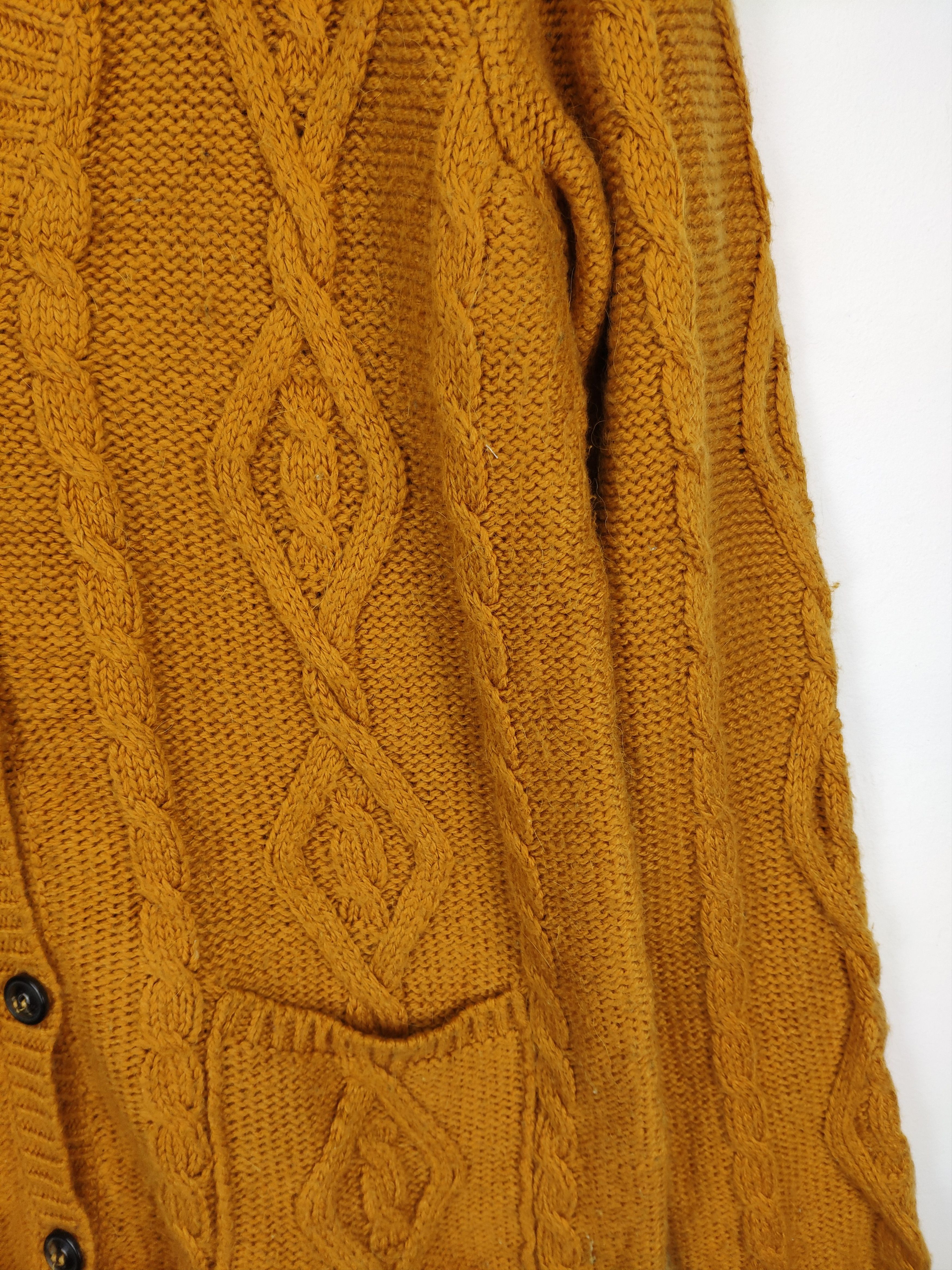 Aran Isles Knitwear × Japanese Brand Vintage Wool Knit Cardigan Sweater by Yecca Vecca Size S / US 4 / IT 40 - 7 Thumbnail