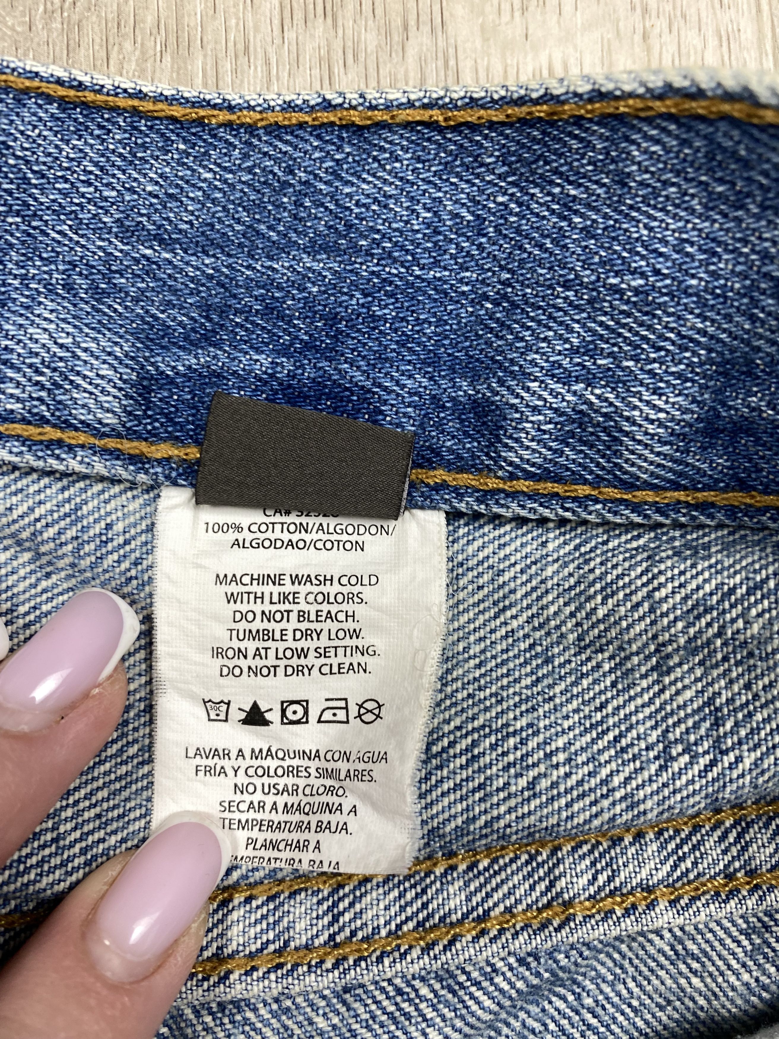 Armani Armani Exchange Vintage Faded Mens Denim Pants Thrashed Size US 30 / EU 46 - 13 Thumbnail