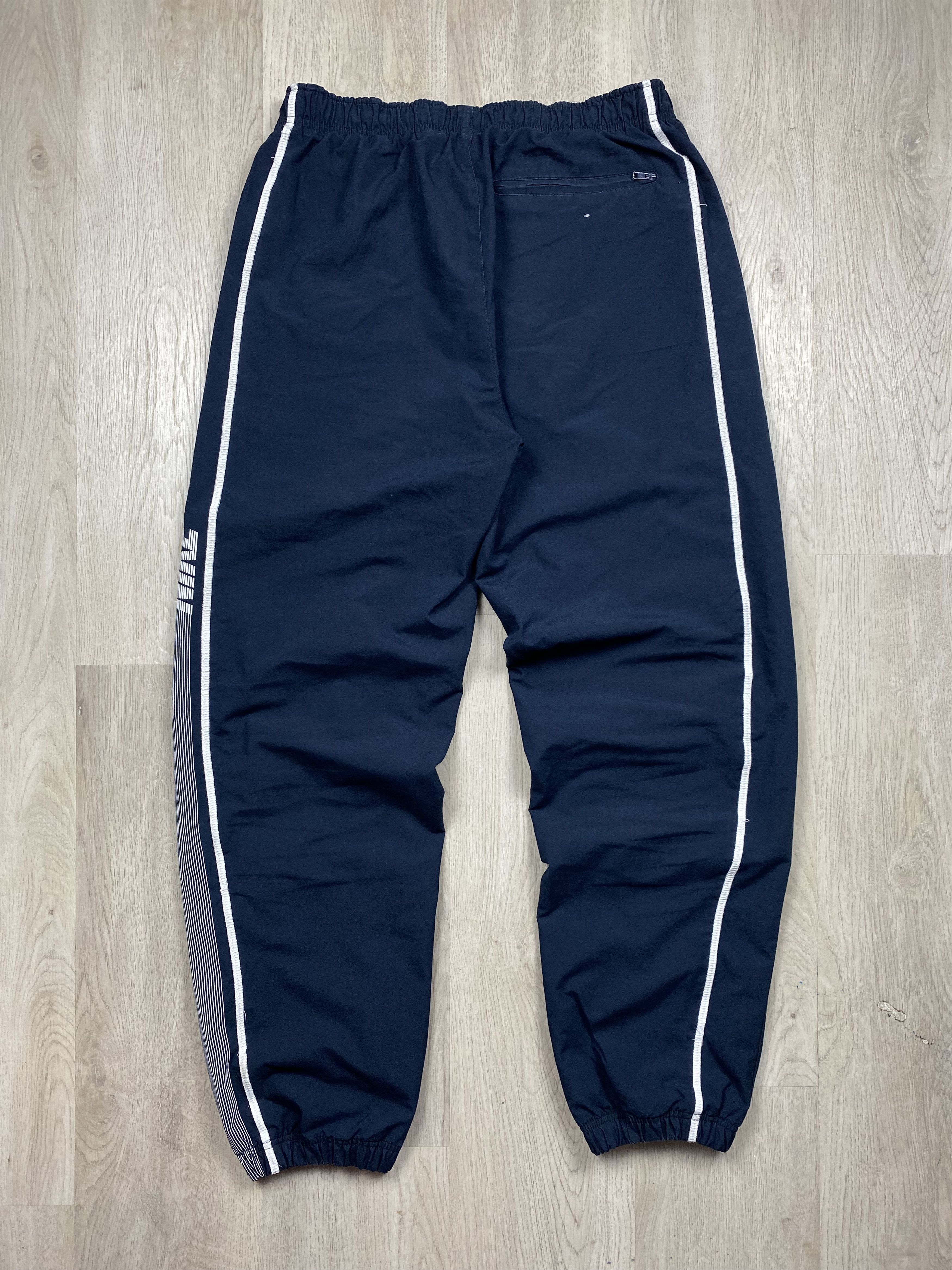 Nike Nike Vintage Faded Mens Nylon Track Pants Y2K Drill style Size US 32 / EU 48 - 10 Thumbnail