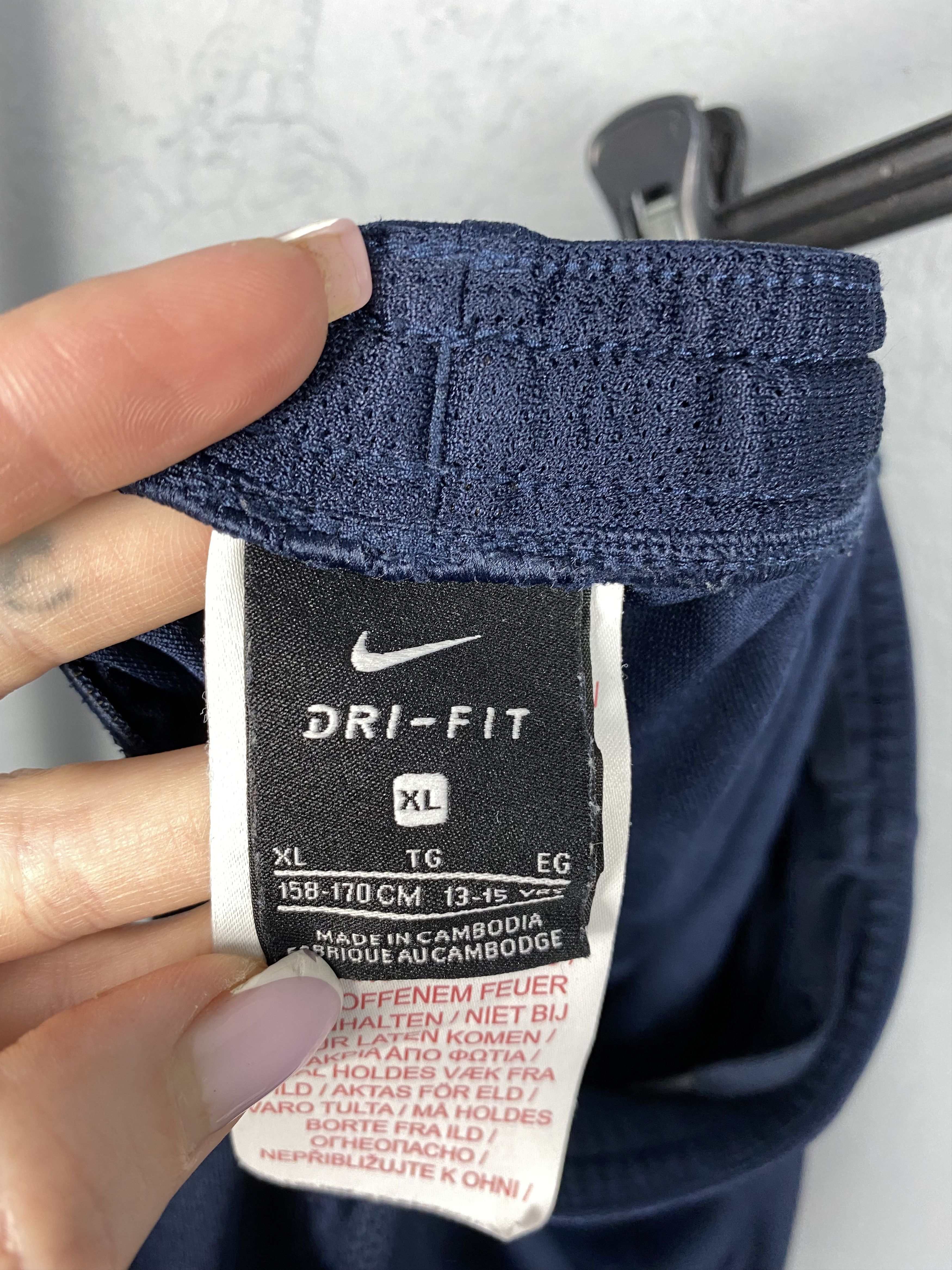 Nike × Vintage Vintage Nike Mens Shorts Dri Fit Y2K Size US 30 / EU 46 - 5 Thumbnail