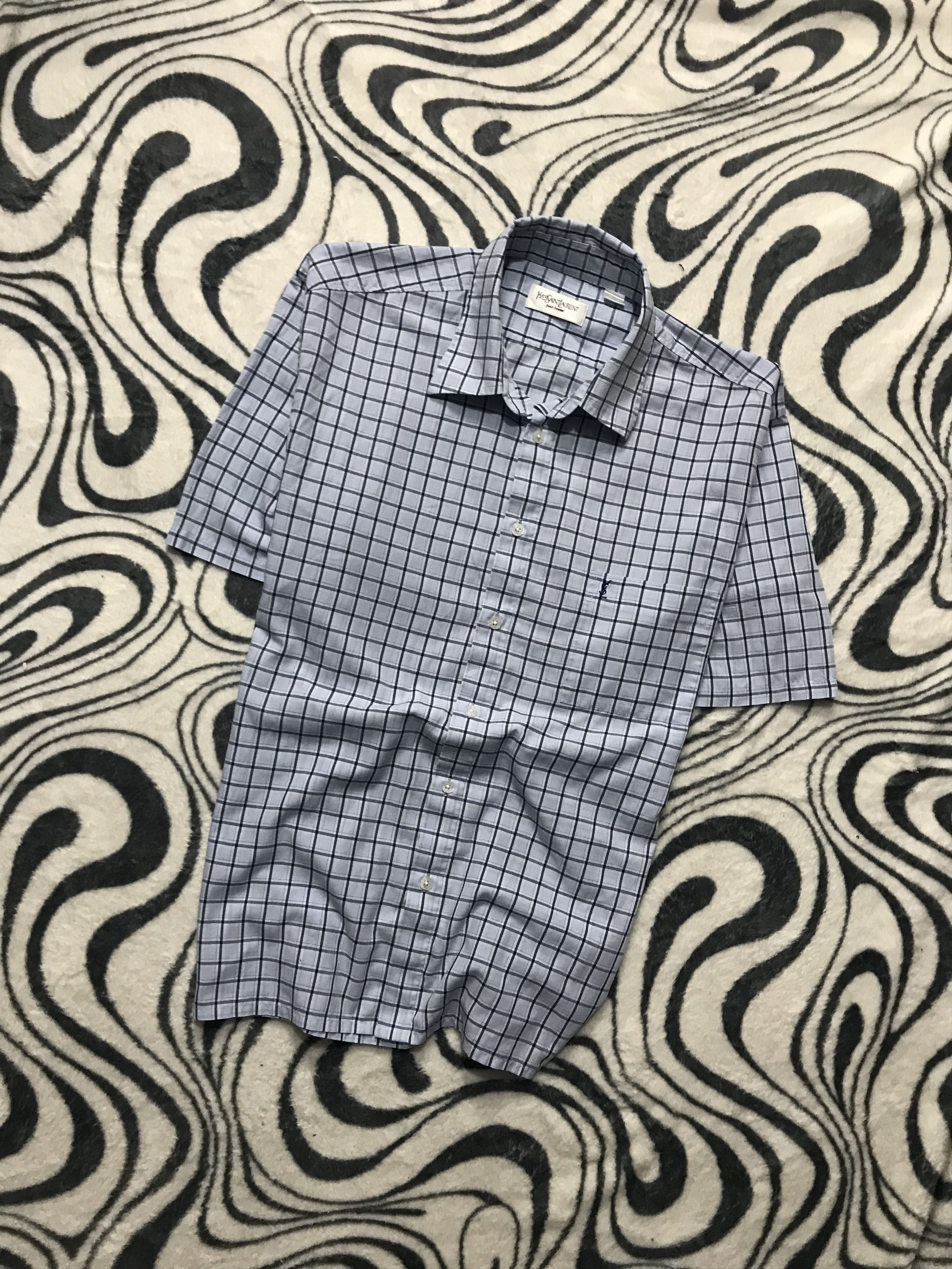 Yves Saint Laurent Yves Saint Laurent YSL mens short sleeve shirt Size US XL / EU 56 / 4 - 1 Thumbnail