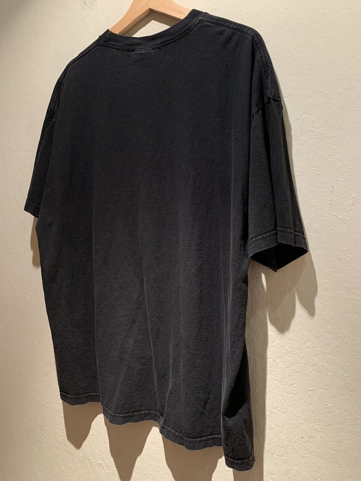 Nike *RARE* Vintage Nike Essentials Embroidered Logo T-Shirt - XL Size US XL / EU 56 / 4 - 2 Thumbnail