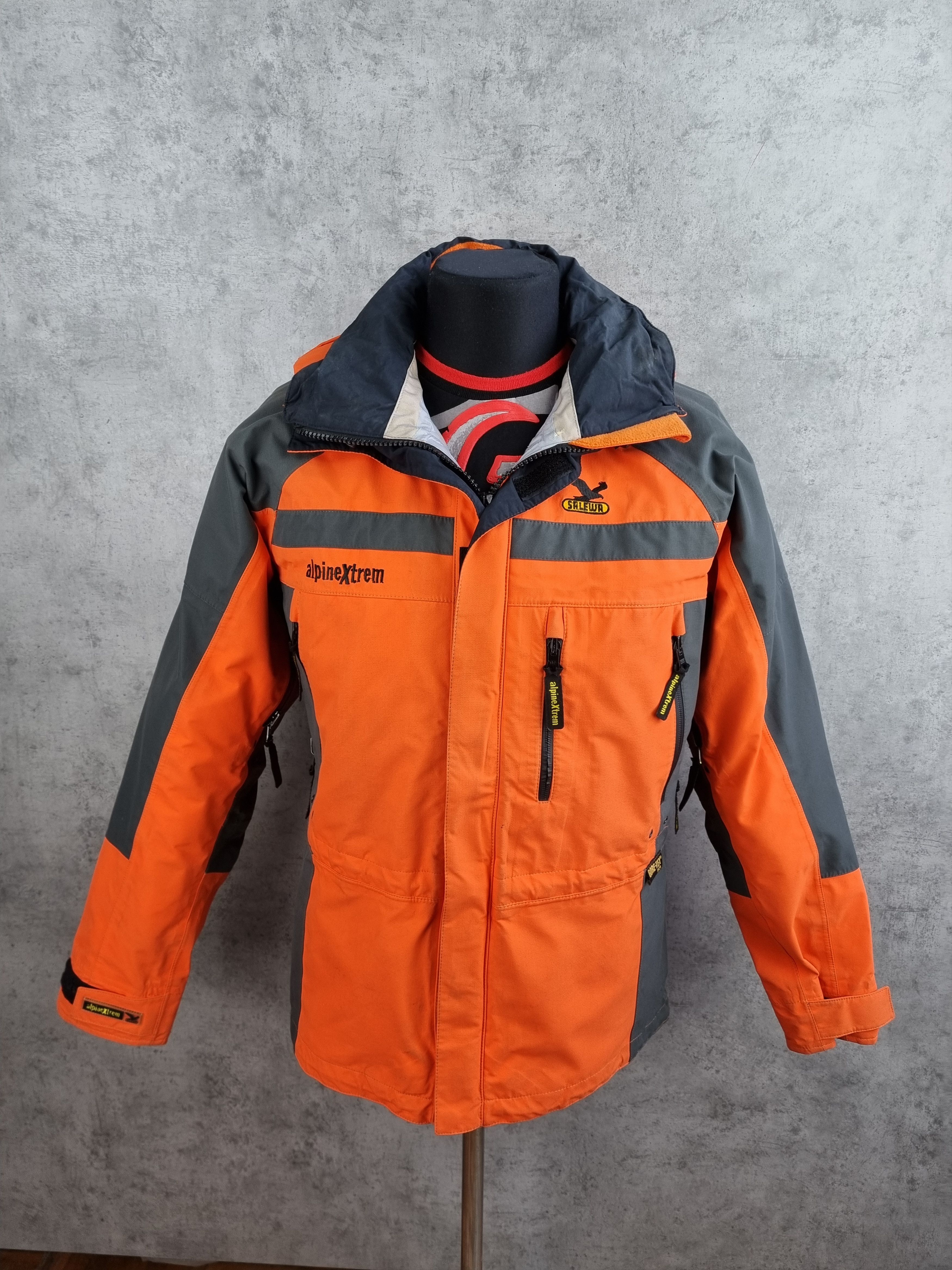 Goretex × Mountain Hardwear Salewa Goretex Alpine Extreme Jacket Size US M / EU 48-50 / 2 - 4 Thumbnail