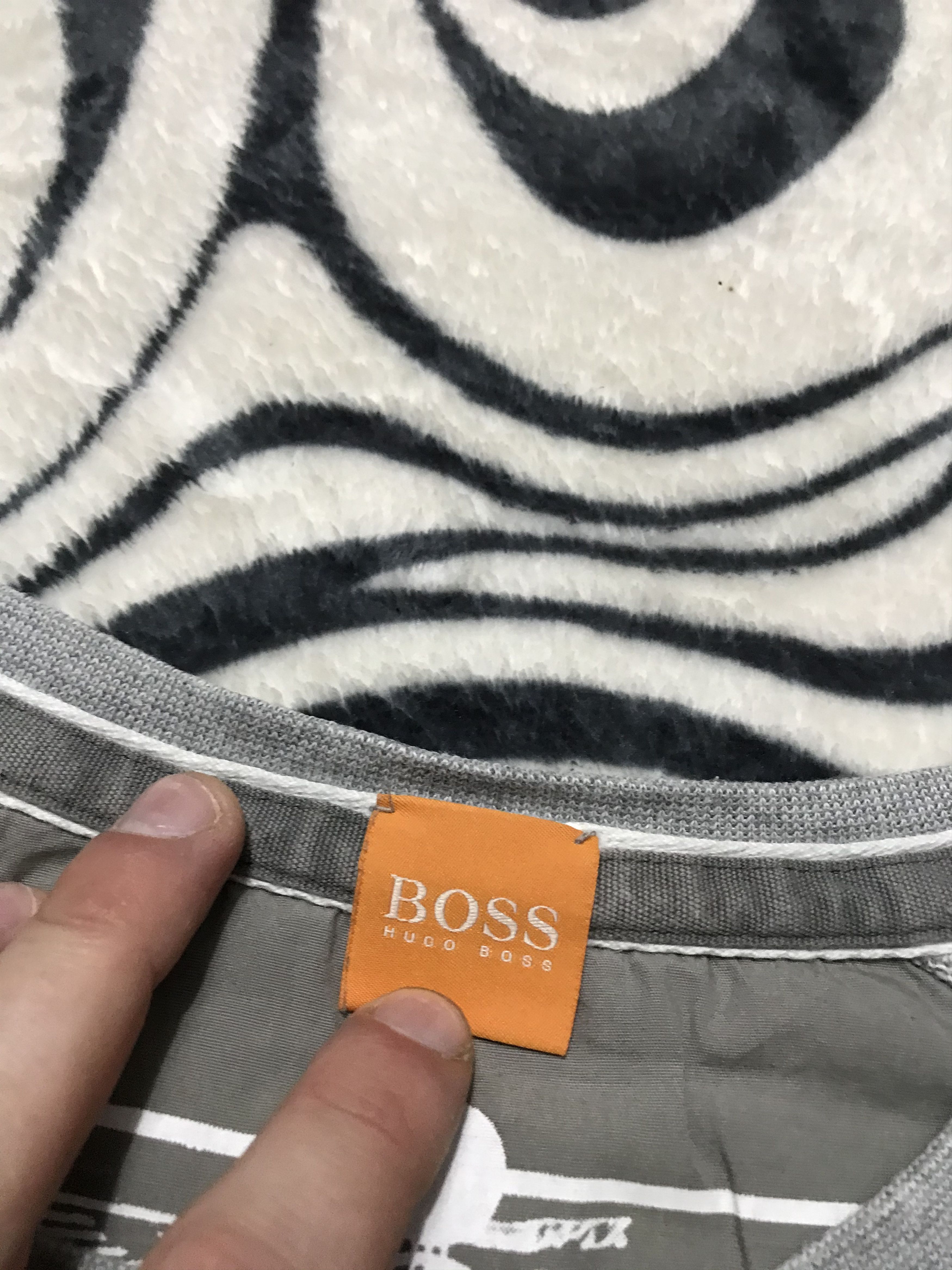 Hugo Boss × Vintage Hugo Boss Orange Mens Sweatshirt Size US L / EU 52-54 / 3 - 5 Thumbnail