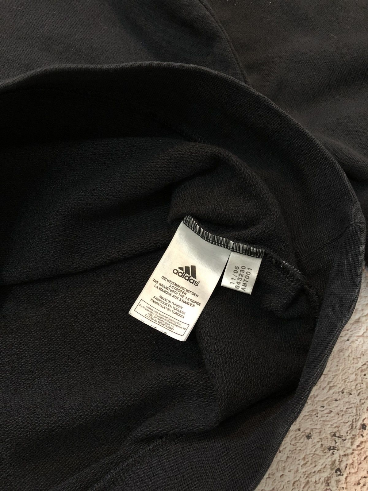 Adidas × Vintage Y2K Vintage Adidas Sweatshirt Embroidered Logo Size US L / EU 52-54 / 3 - 6 Thumbnail