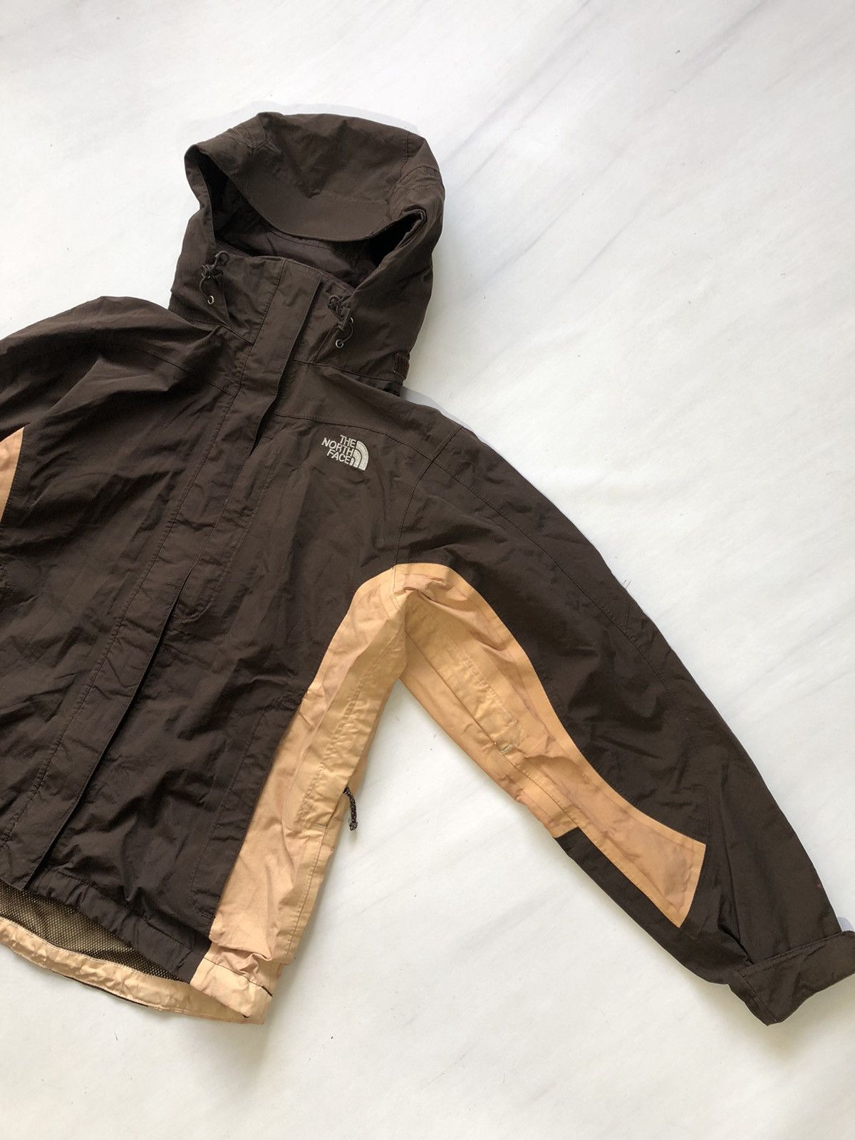 The North Face × Vintage 🐻 Y2K Women’s Vintage The North Face HyVent Brown Jacket Size S / US 4 / IT 40 - 11 Thumbnail