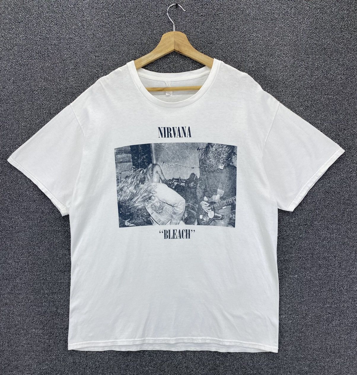 Band Tees Vintage Nirvana Y2K Bleach Sub Pop Rock Band Tees T Shirts Size US XL / EU 56 / 4 - 1 Thumbnail