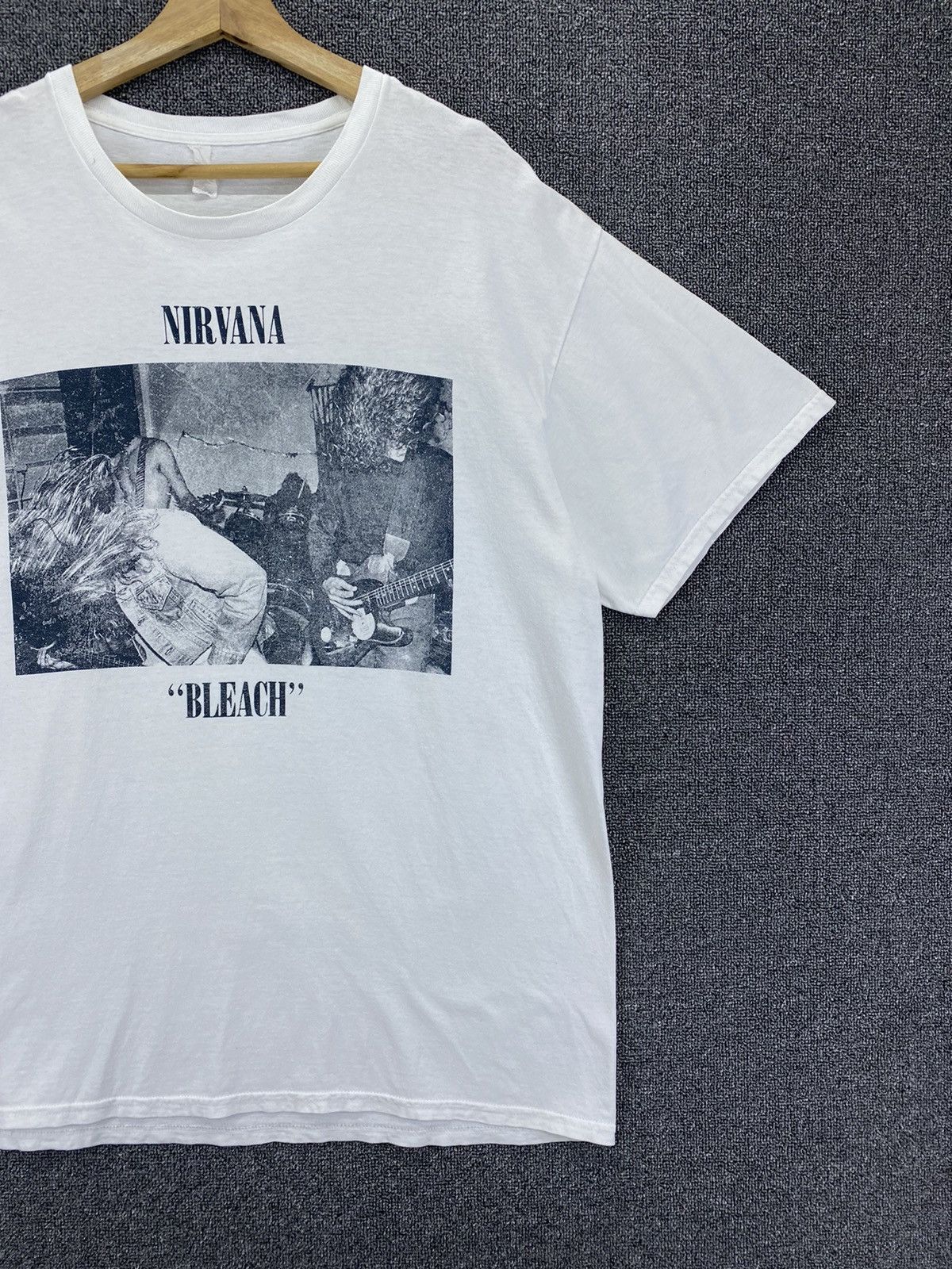 Band Tees Vintage Nirvana Y2K Bleach Sub Pop Rock Band Tees T Shirts Size US XL / EU 56 / 4 - 4 Thumbnail