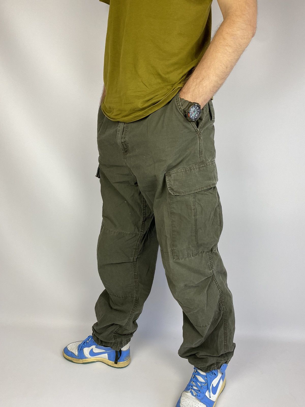 Carhartt Vintage Carhartt WIP Cargo Pants Travis Scott Style 33x32 Size US 33 - 2 Thumbnail