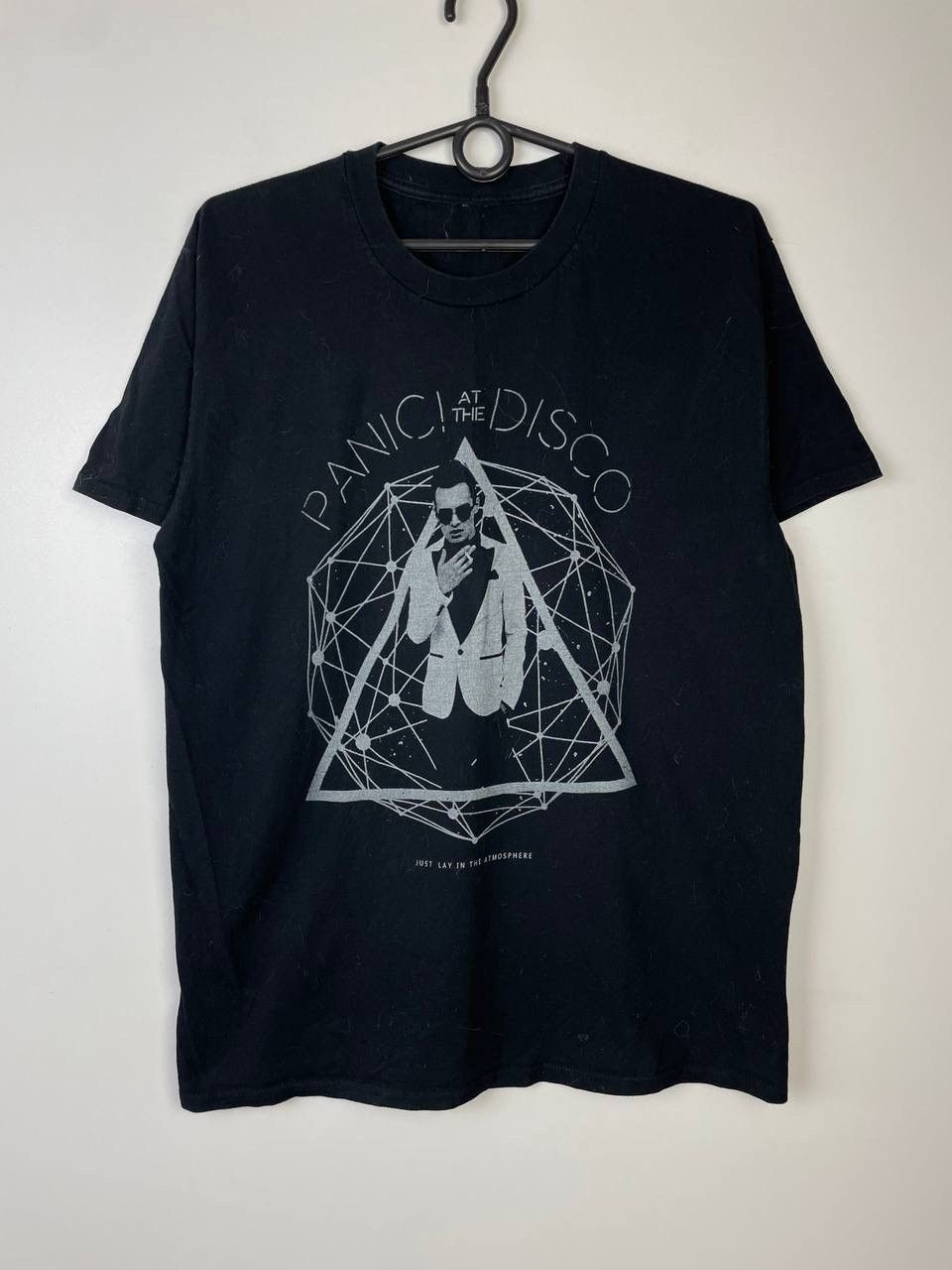 Vintage Panic at the Disco vintage t-shirt size l Size US L / EU 52-54 / 3 - 1 Thumbnail