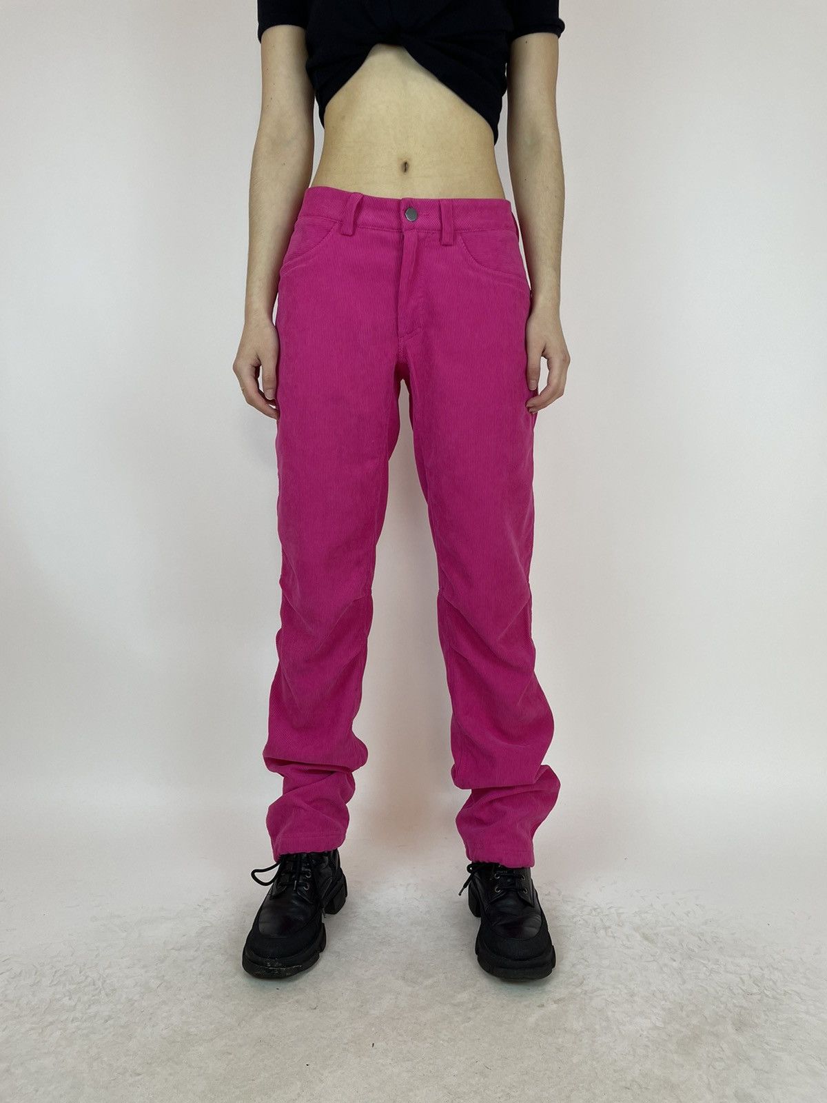 Haglofs HAGLOFS Women's Mid Trail pink velvet hiking pants size 40 Size 28" / US 6 / IT 42 - 8 Thumbnail