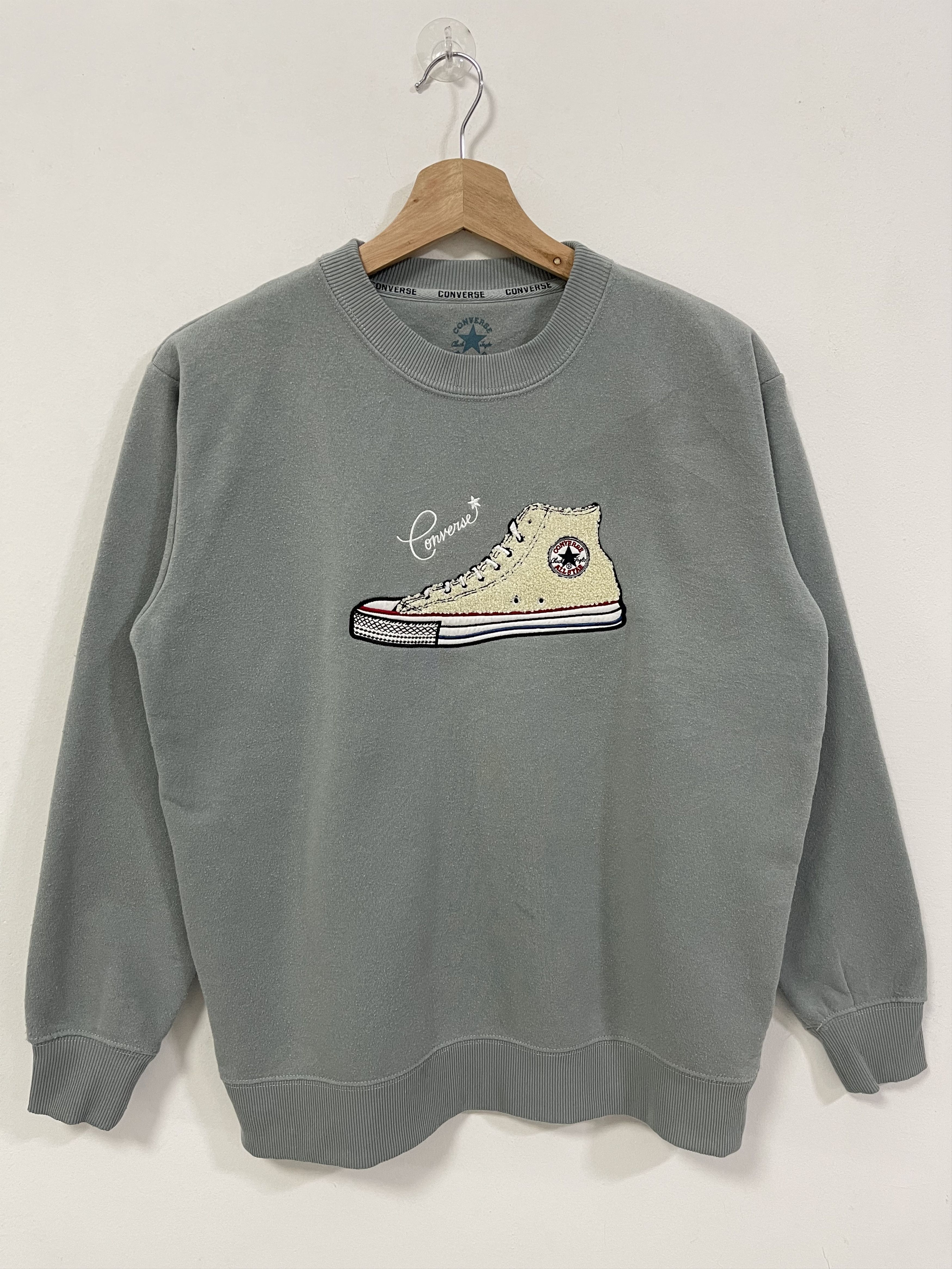 Converse × Vintage Converse Shoes Embroidery Big Logo Rare Design Sweatshirt Size US S / EU 44-46 / 1 - 1 Thumbnail