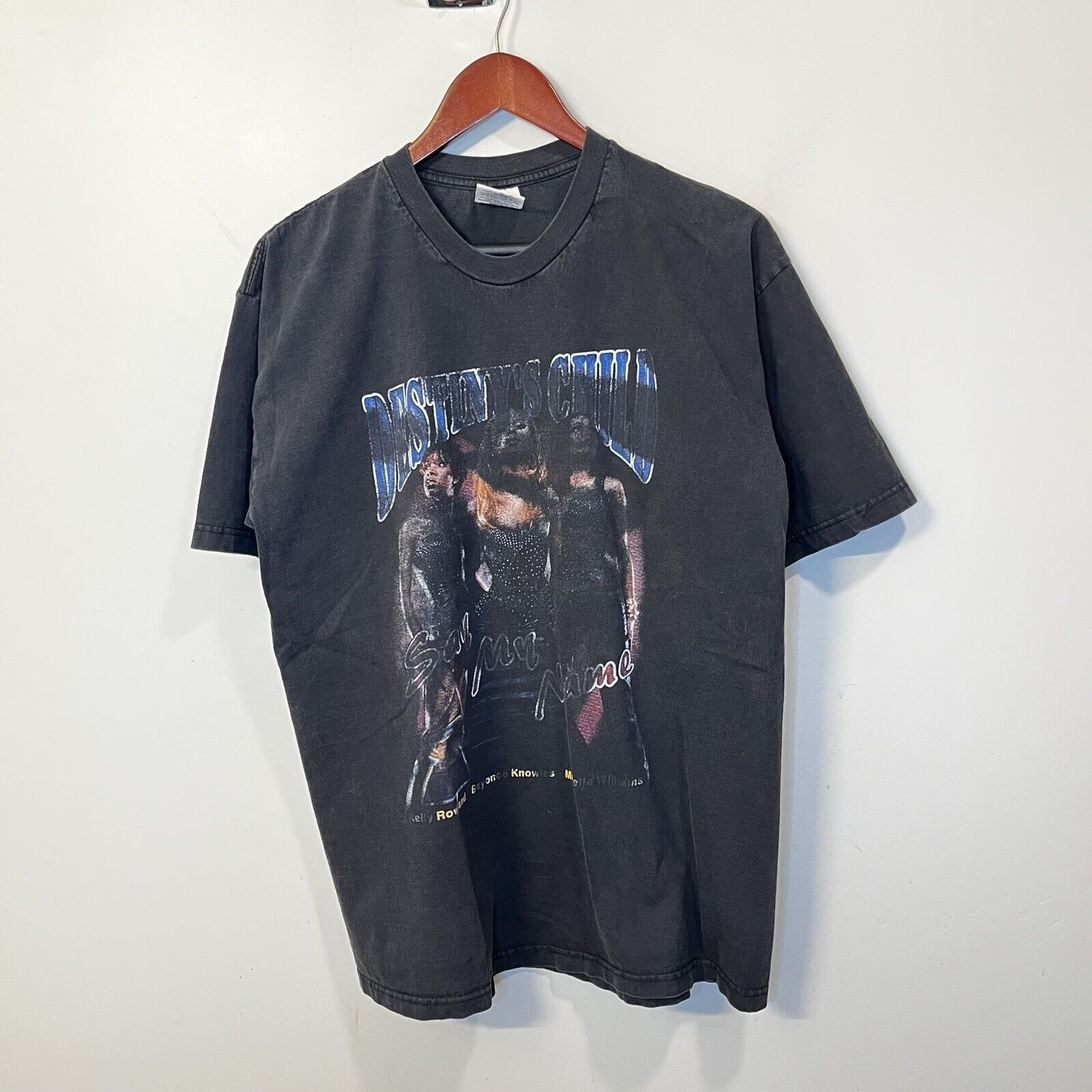 Destinys Child I’m a Survivor MTV TRL Tour T-shirt