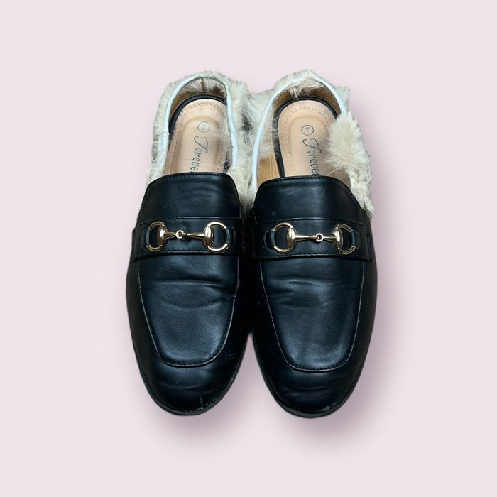 Forever 21 2024 loafer mules