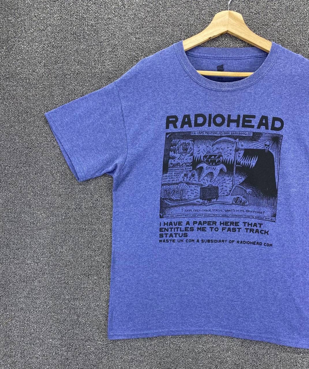 Band Tees × Vintage Radiohead Stanley Donwood 2000 Punk Rock Band Tees T Shirts Size US M / EU 48-50 / 2 - 3 Thumbnail