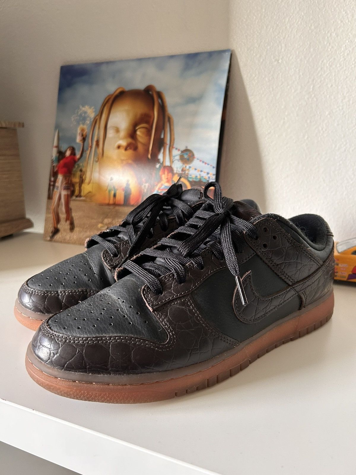 nike dunk brown pack