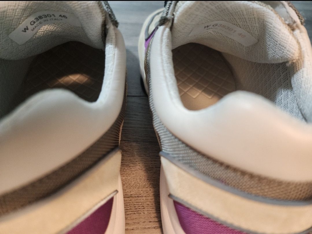 Chanel Dm Best offer today Chanel CC Trainer Low Tan Purple Size US 13 / EU 46 - 4 Thumbnail