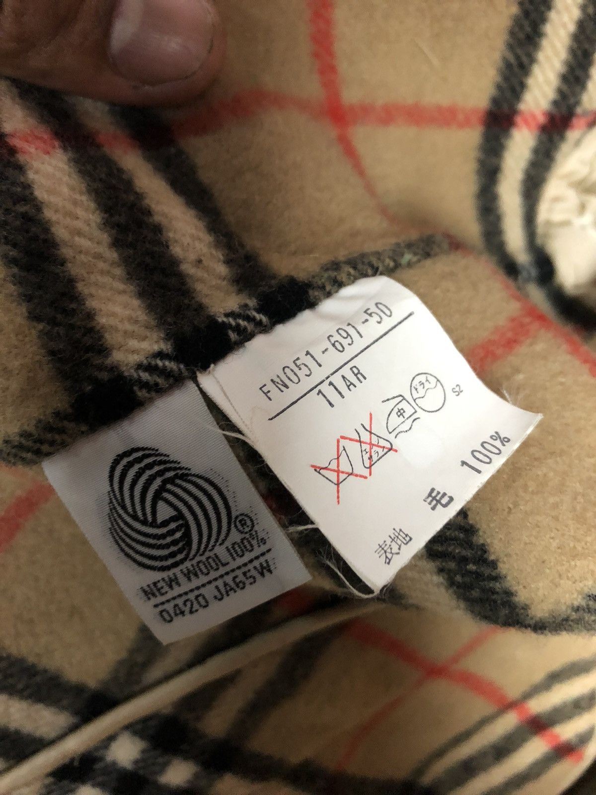Burberry Burberry Nova check Wool Brown Coats Size US M / EU 48-50 / 2 - 8 Thumbnail