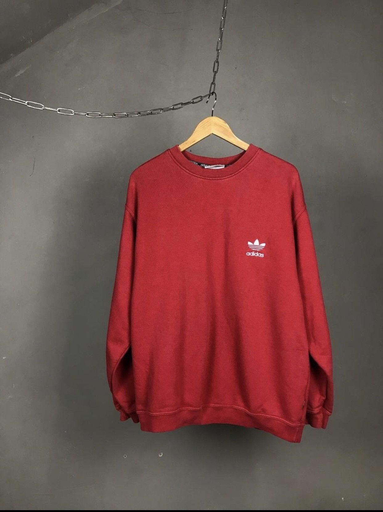 Adidas Adidas vintage streetwear red sweatshirt Size US M / EU 48-50 / 2 - 1 Thumbnail