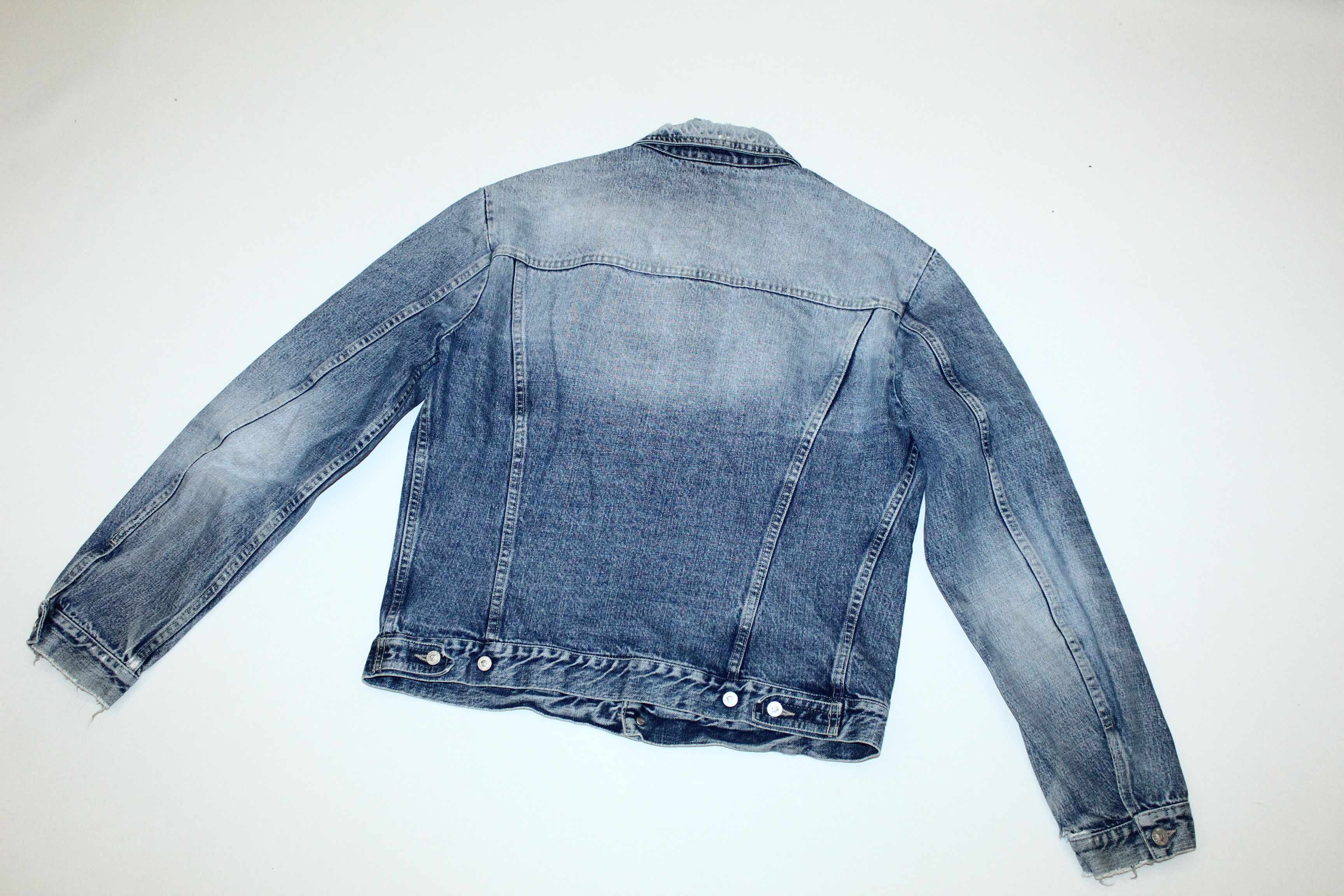 Versace Versace Jeans Couture Stonewash Distressed Denim Jacket Size US M / EU 48-50 / 2 - 9 Thumbnail