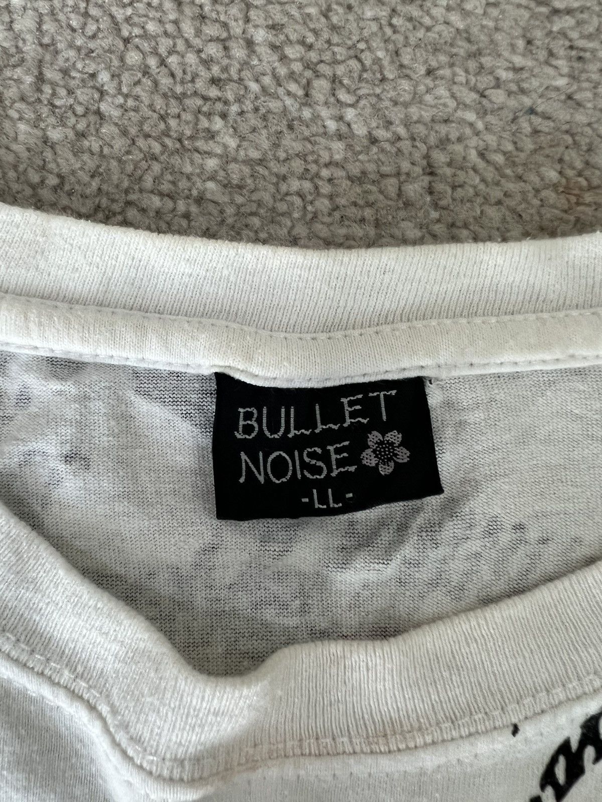 Japanese Brand Bullet noise koi fish big print Size US L / EU 52-54 / 3 - 5 Thumbnail
