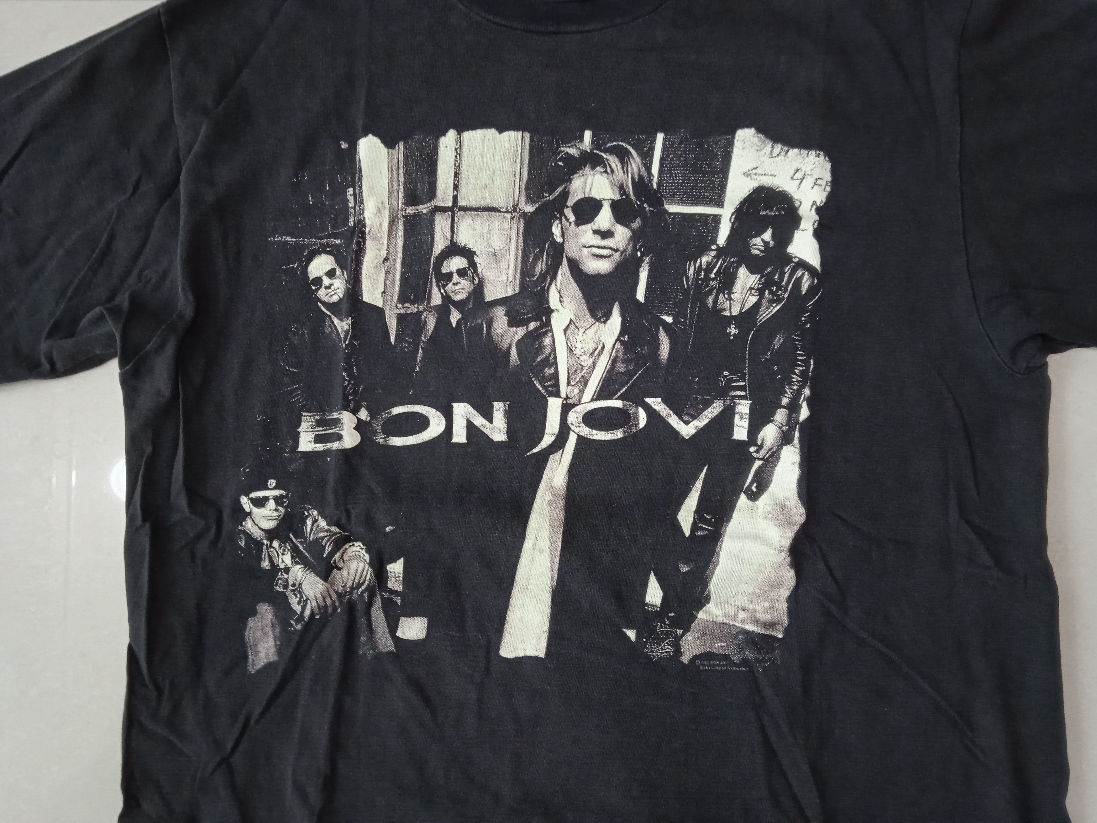 VINTAGE 90s Bon Jovi Keep the Faith T-Shirt