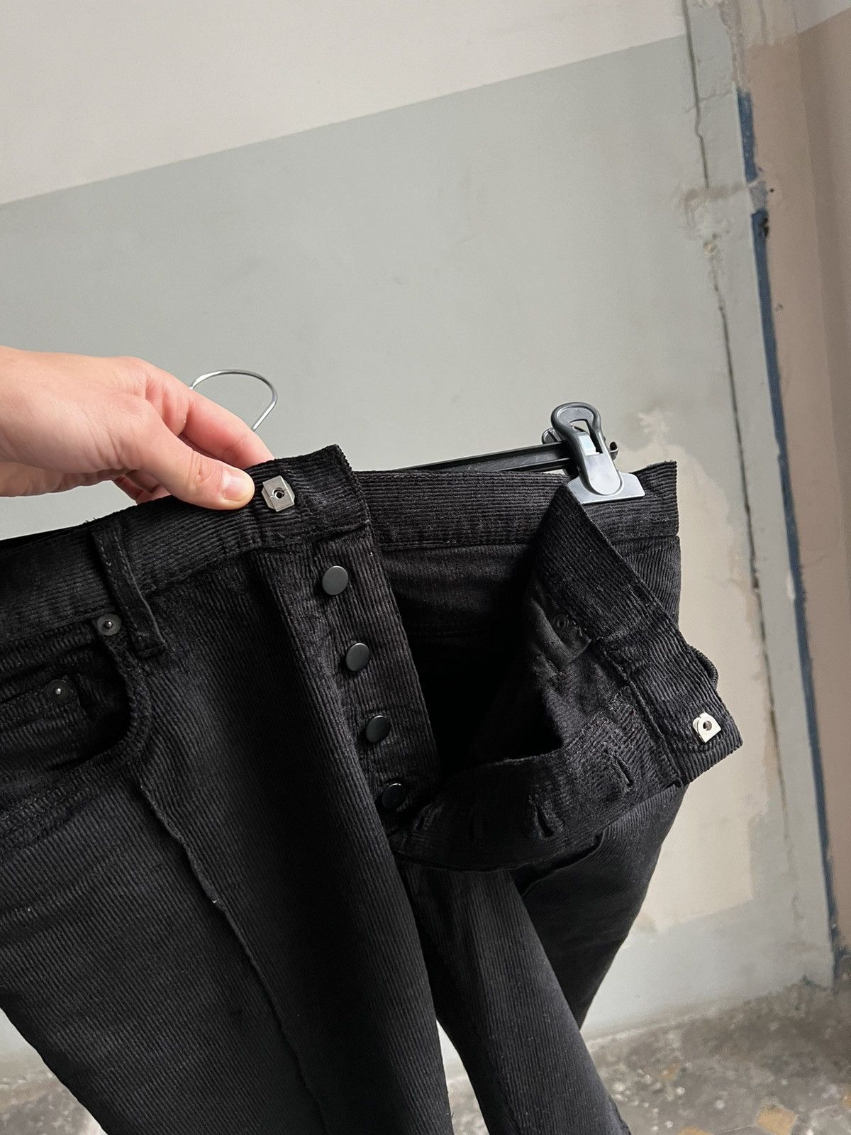 Dior × Hedi Slimane VELVET SLIM PANTS Size US 30 / EU 46 - 20 Thumbnail