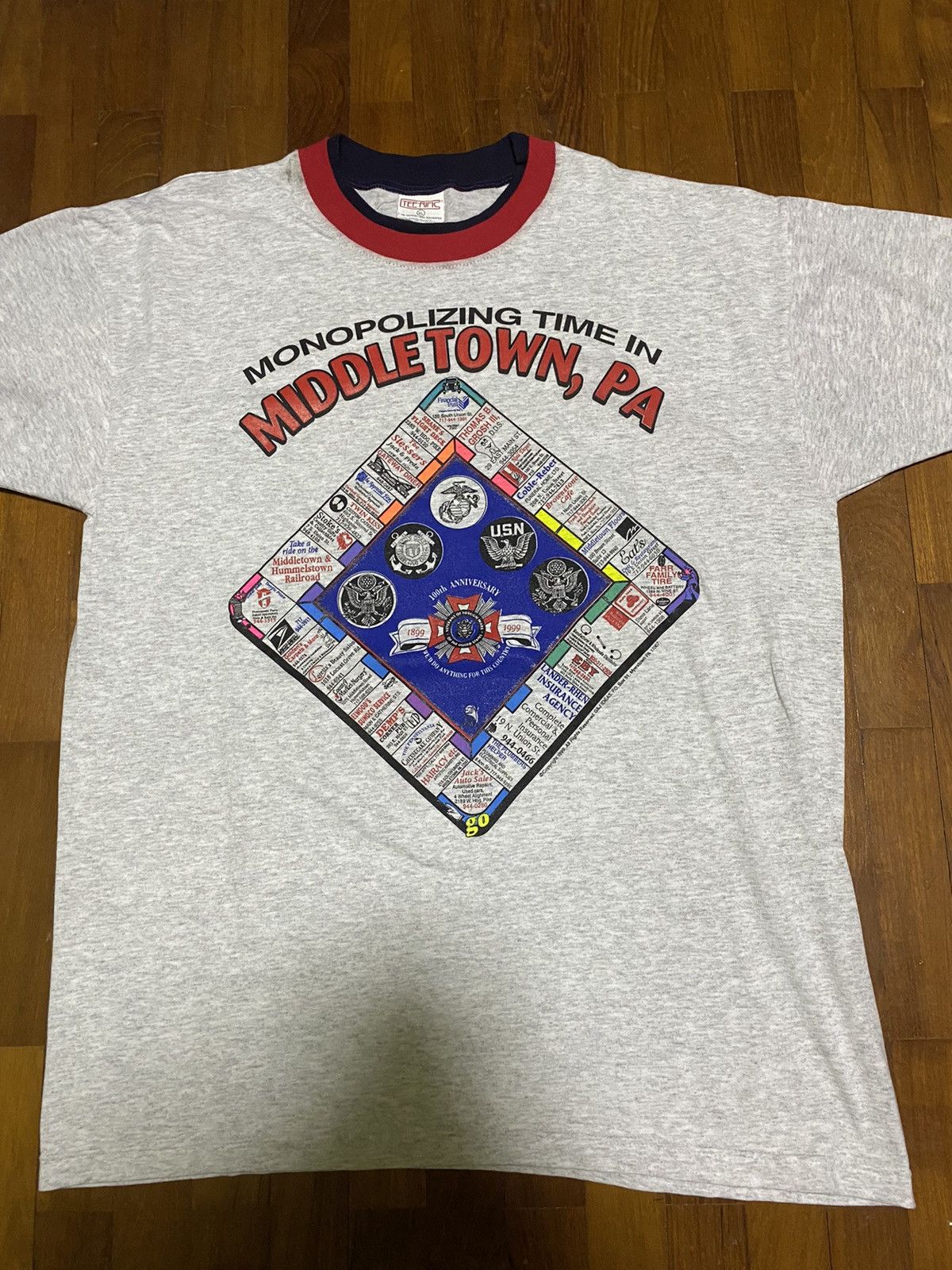 Vintage Vintage ‘99 Veterans Association Monopoly Game Double Tee Size US XL / EU 56 / 4 - 13 Thumbnail