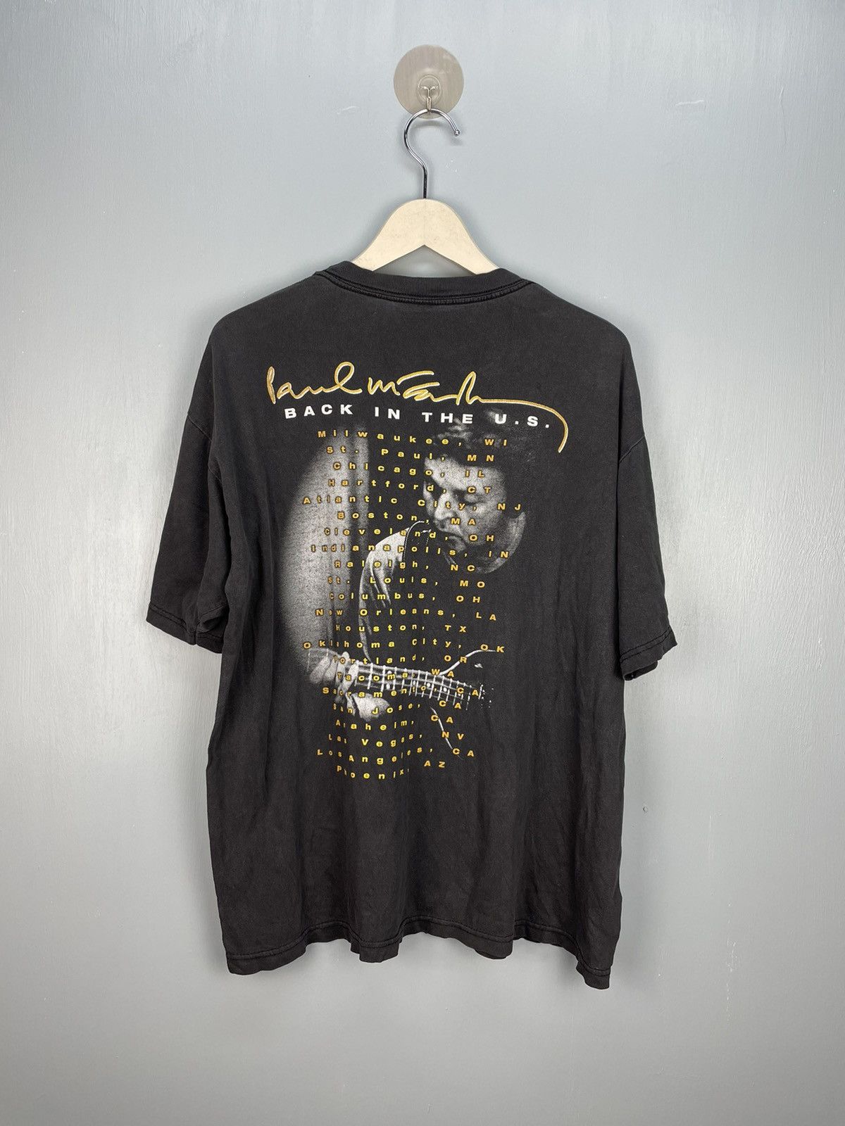 Band Tees Vintage Y2K Paul Mccartney The Beatles tour concert t shirt Size US L / EU 52-54 / 3 - 2 Thumbnail