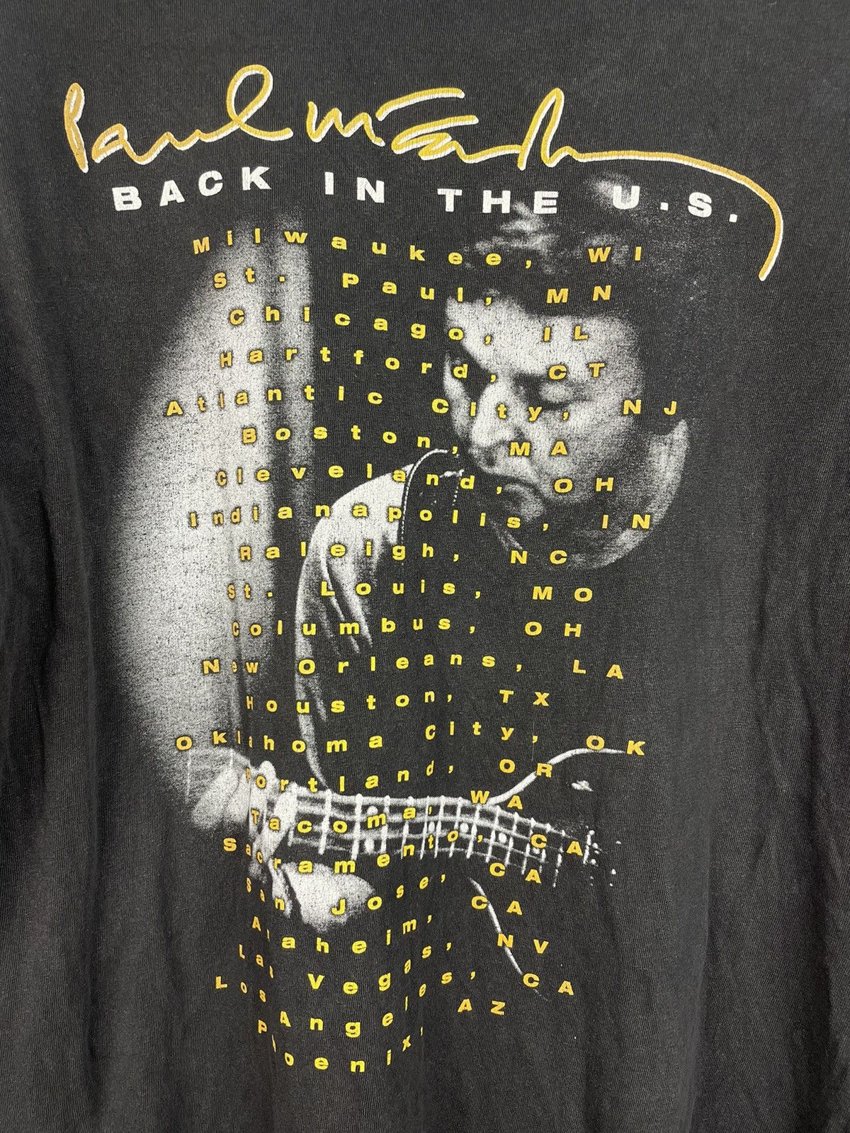 Band Tees Vintage Y2K Paul Mccartney The Beatles tour concert t shirt Size US L / EU 52-54 / 3 - 5 Thumbnail