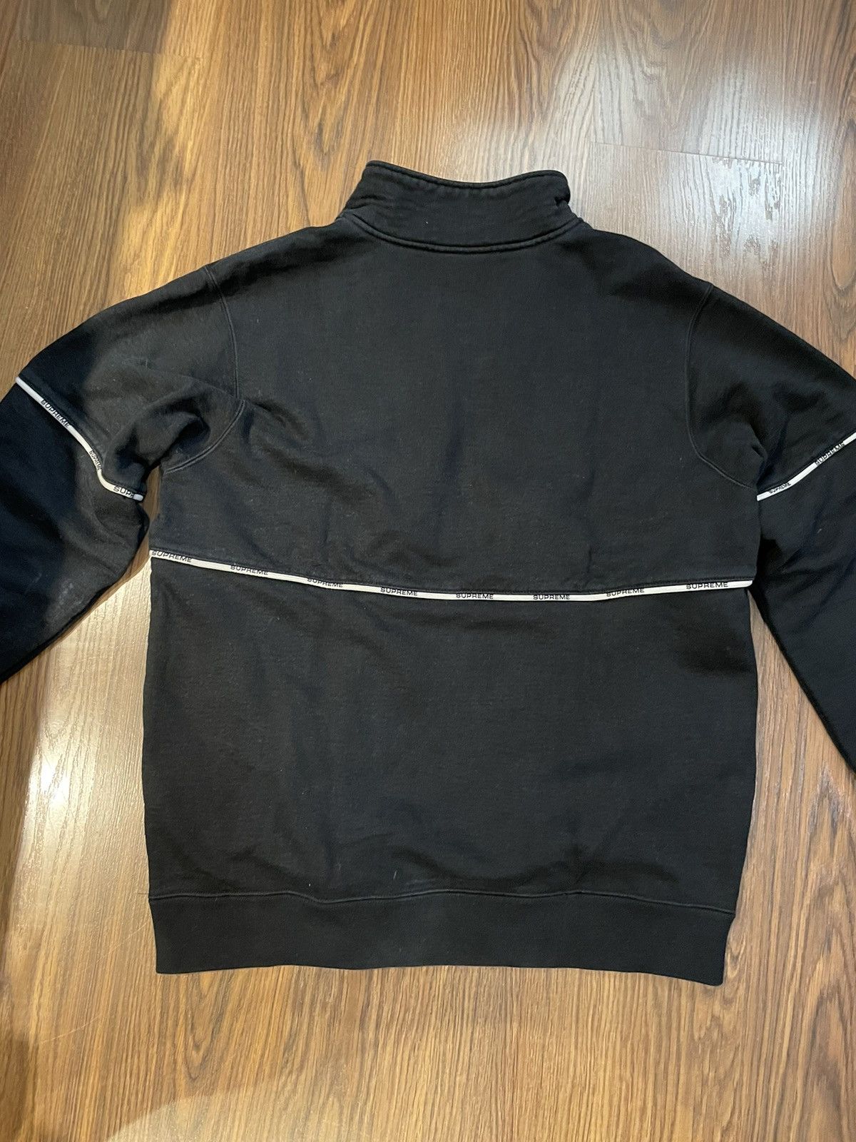 Supreme Supreme Logo Piping Half Zip SS18 Size US M / EU 48-50 / 2 - 4 Thumbnail