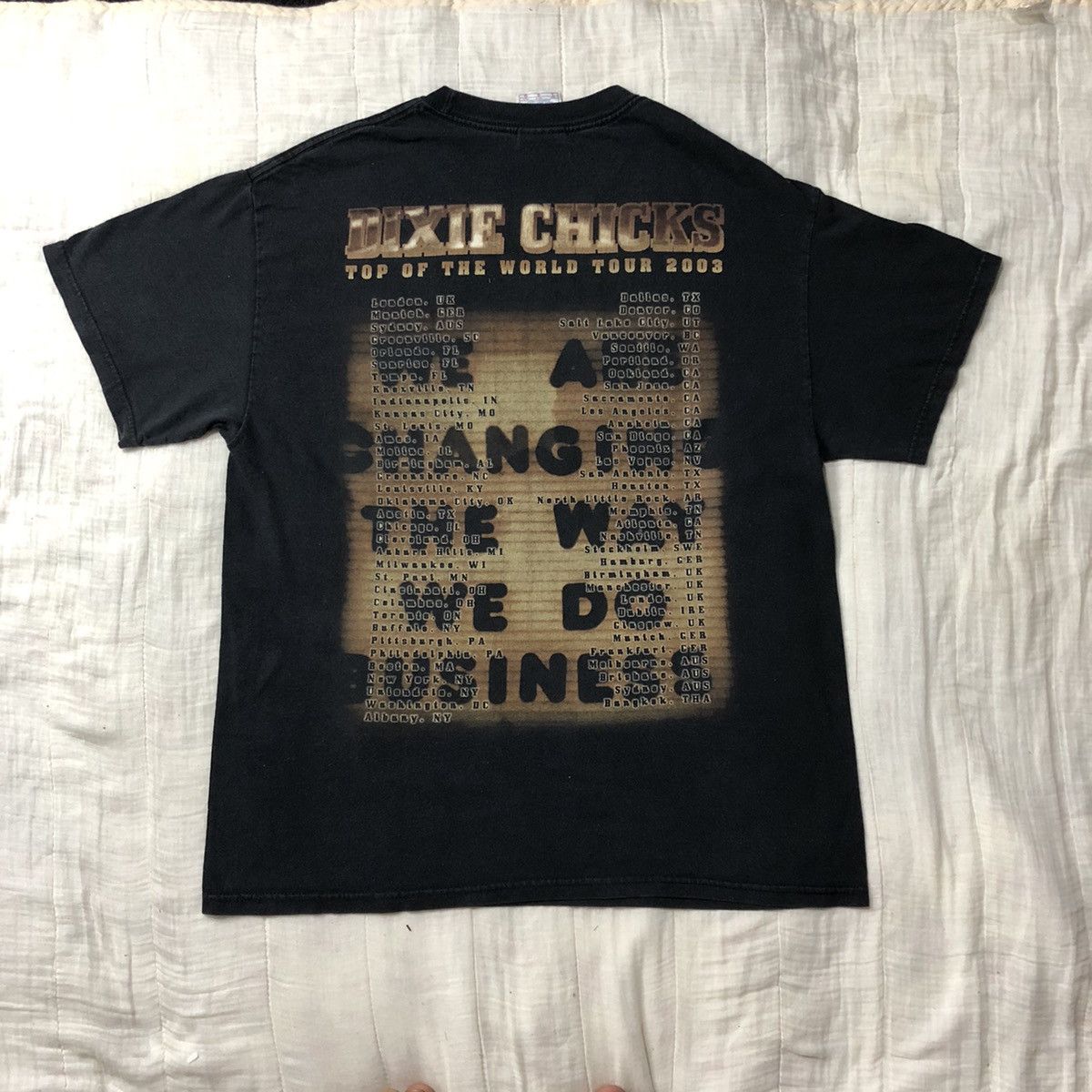 Band Tees Vintage 2003 Dixie Chicks T Shirt Size US L / EU 52-54 / 3 - 3 Thumbnail