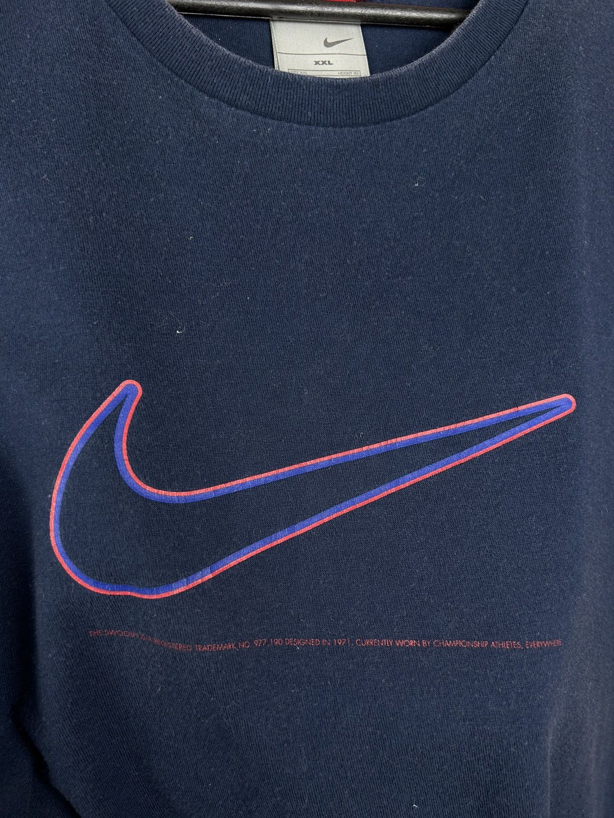 Nike Mens Vintage Nike Swoosh T Shirt streetwear y2k rare tee Size US XXL / EU 58 / 5 - 3 Thumbnail