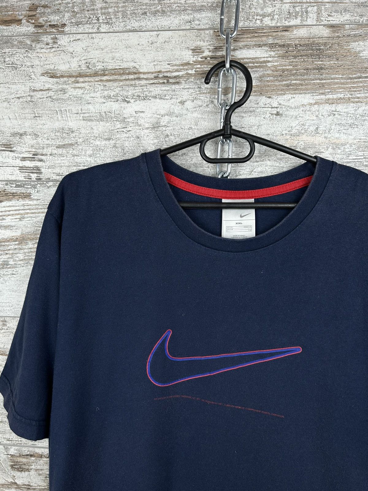 Nike Mens Vintage Nike Swoosh T Shirt streetwear y2k rare tee Size US XXL / EU 58 / 5 - 2 Thumbnail