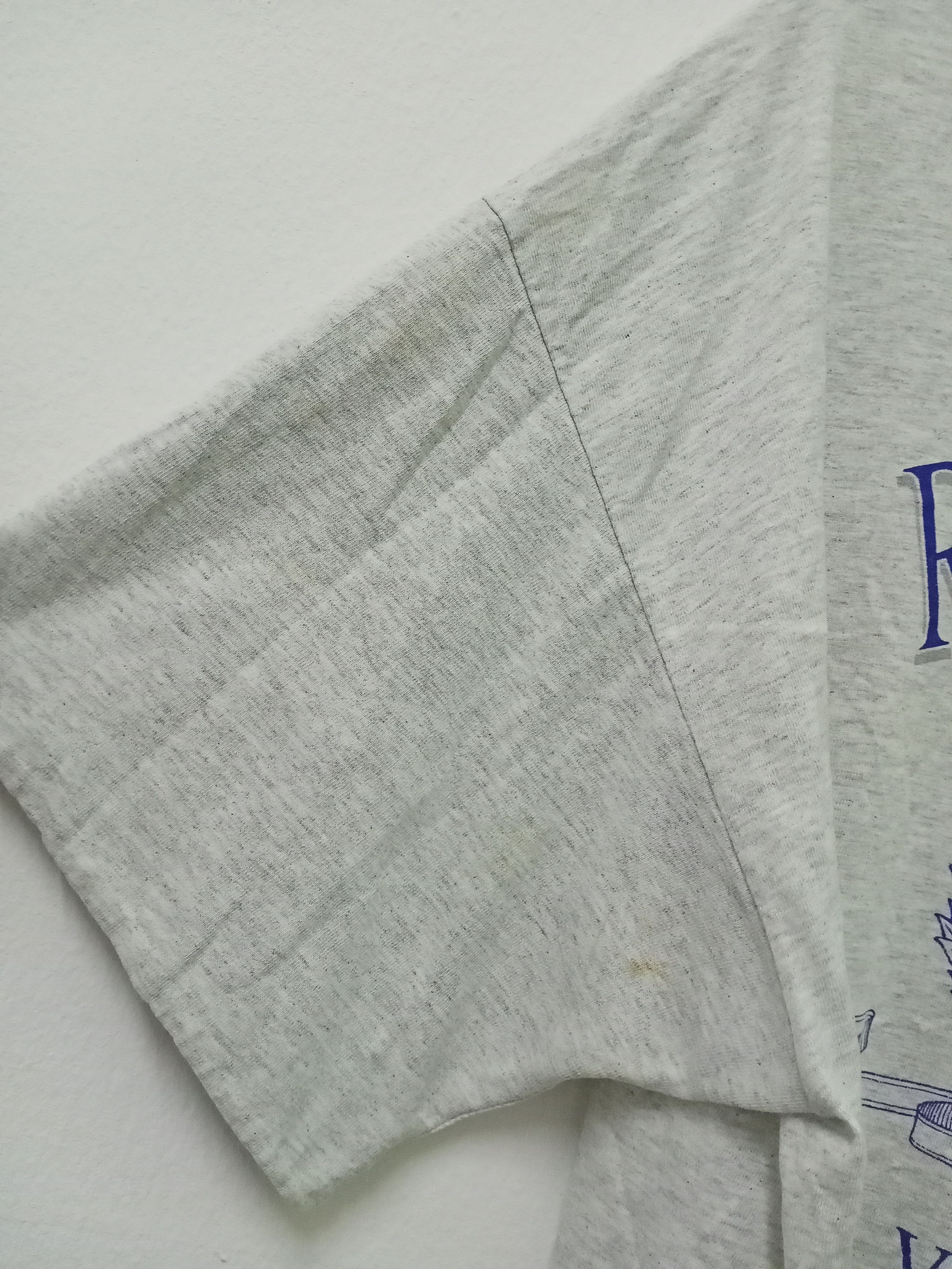 Vintage Vintage 90's Urbana University T-shirt Size US XL / EU 56 / 4 - 6 Thumbnail