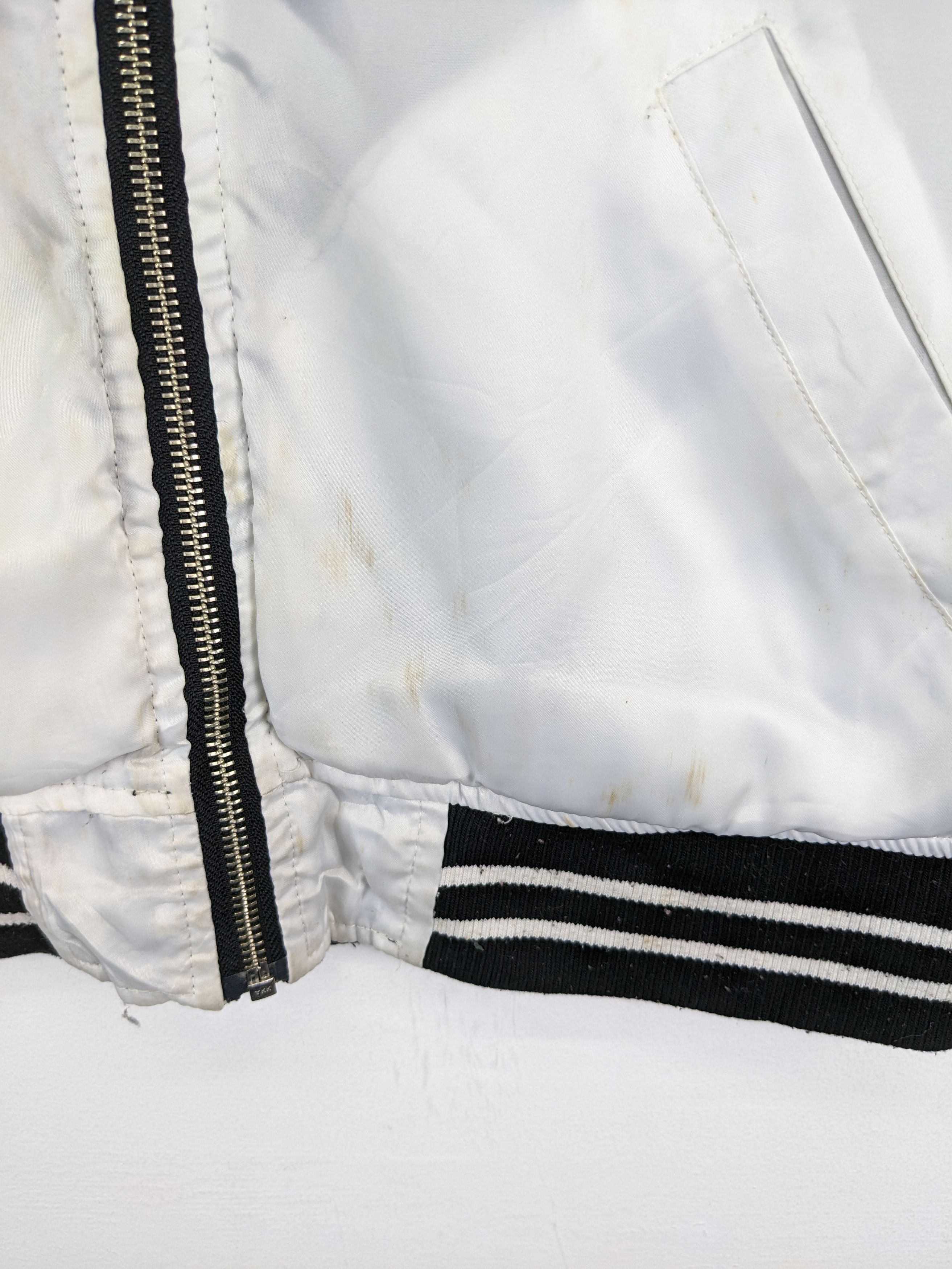 Japanese Brand × Vintage Vintage Bomber Jacket Reversible by Lovetoxic Size US M / EU 48-50 / 2 - 17 Thumbnail