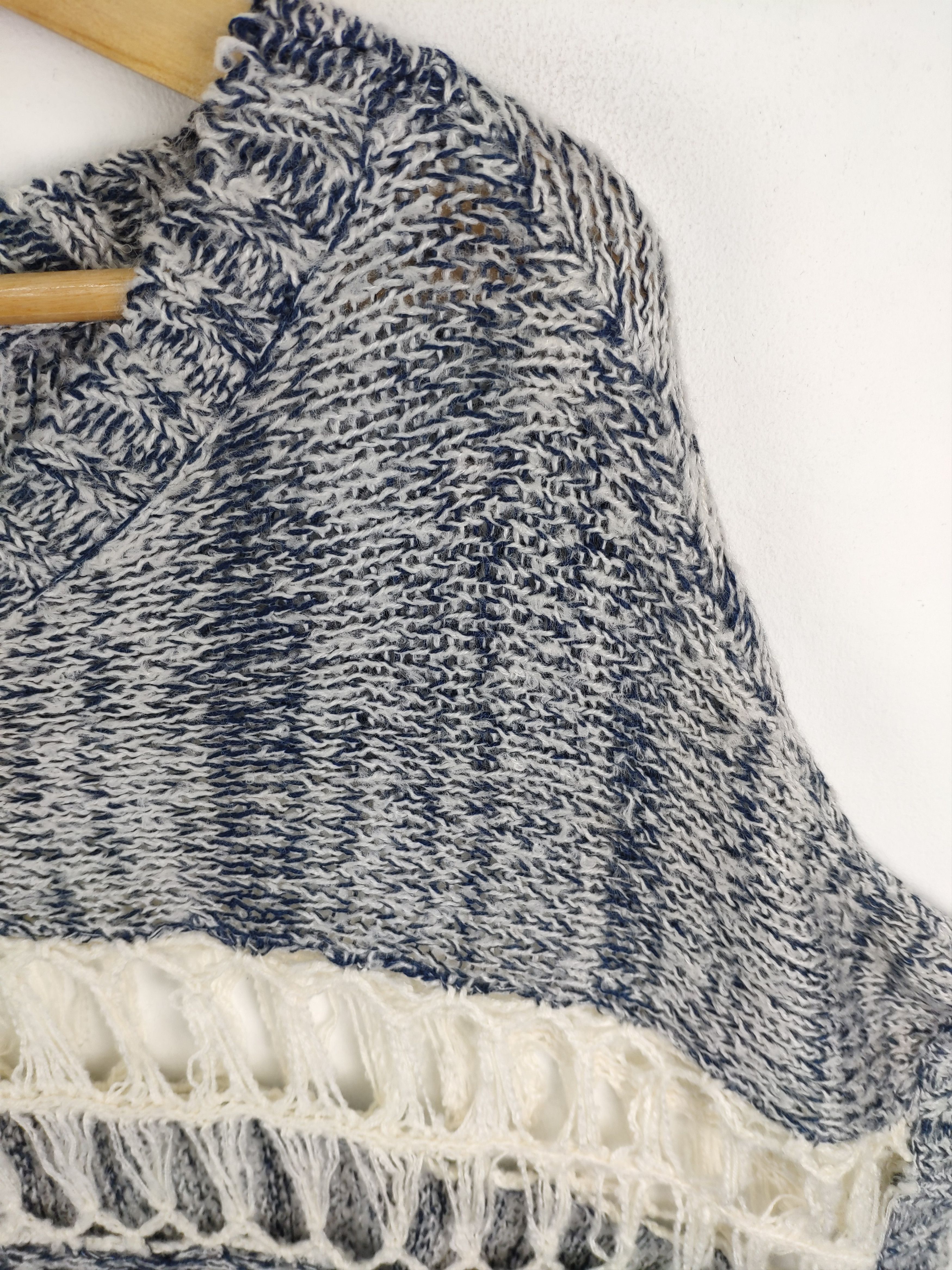 Aran Isles Knitwear × Designer Cecil Mc Bee Knit Poncho Cropped Fishnet Size M / US 6-8 / IT 42-44 - 8 Thumbnail