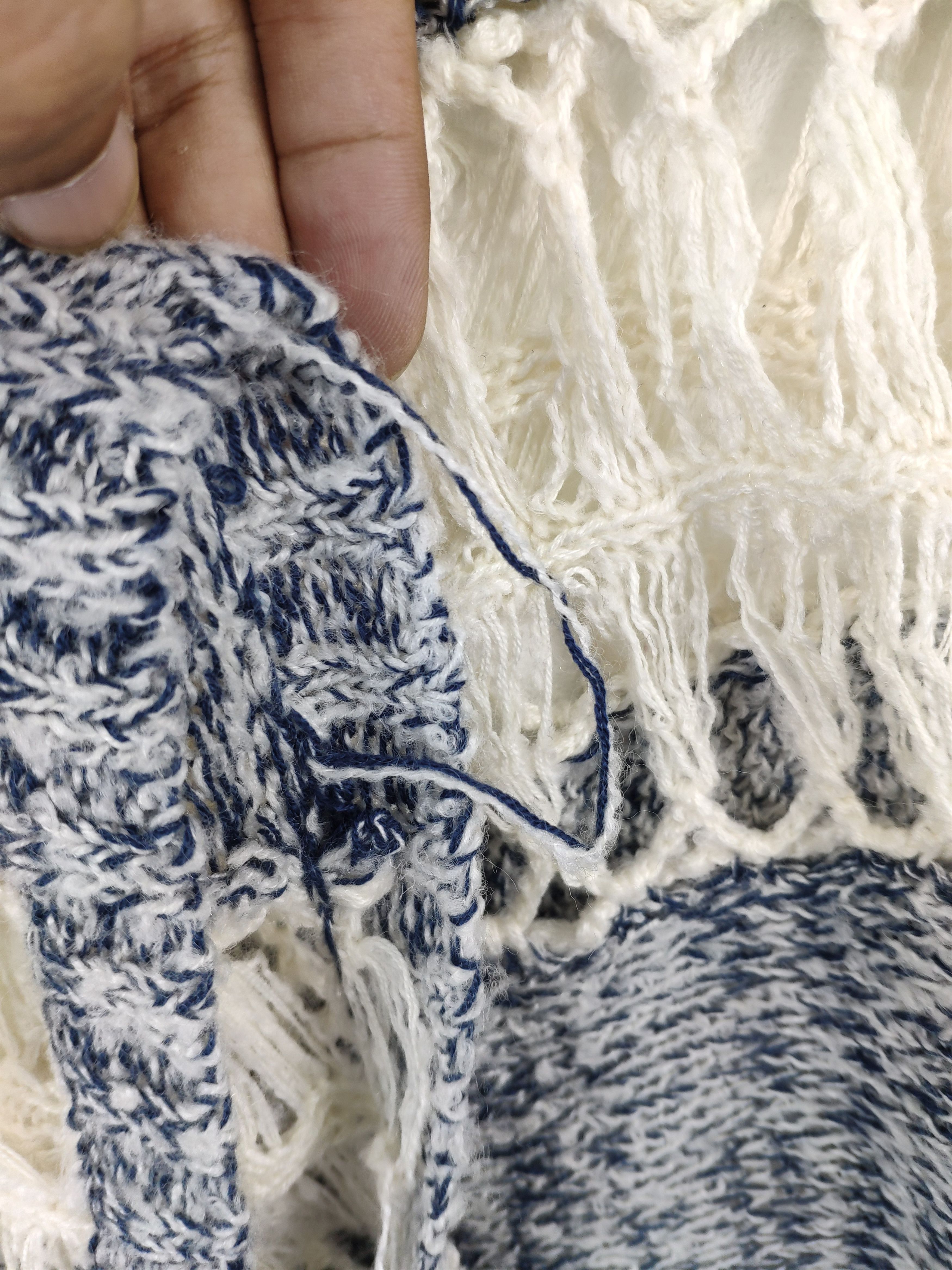 Aran Isles Knitwear × Designer Cecil Mc Bee Knit Poncho Cropped Fishnet Size M / US 6-8 / IT 42-44 - 13 Thumbnail
