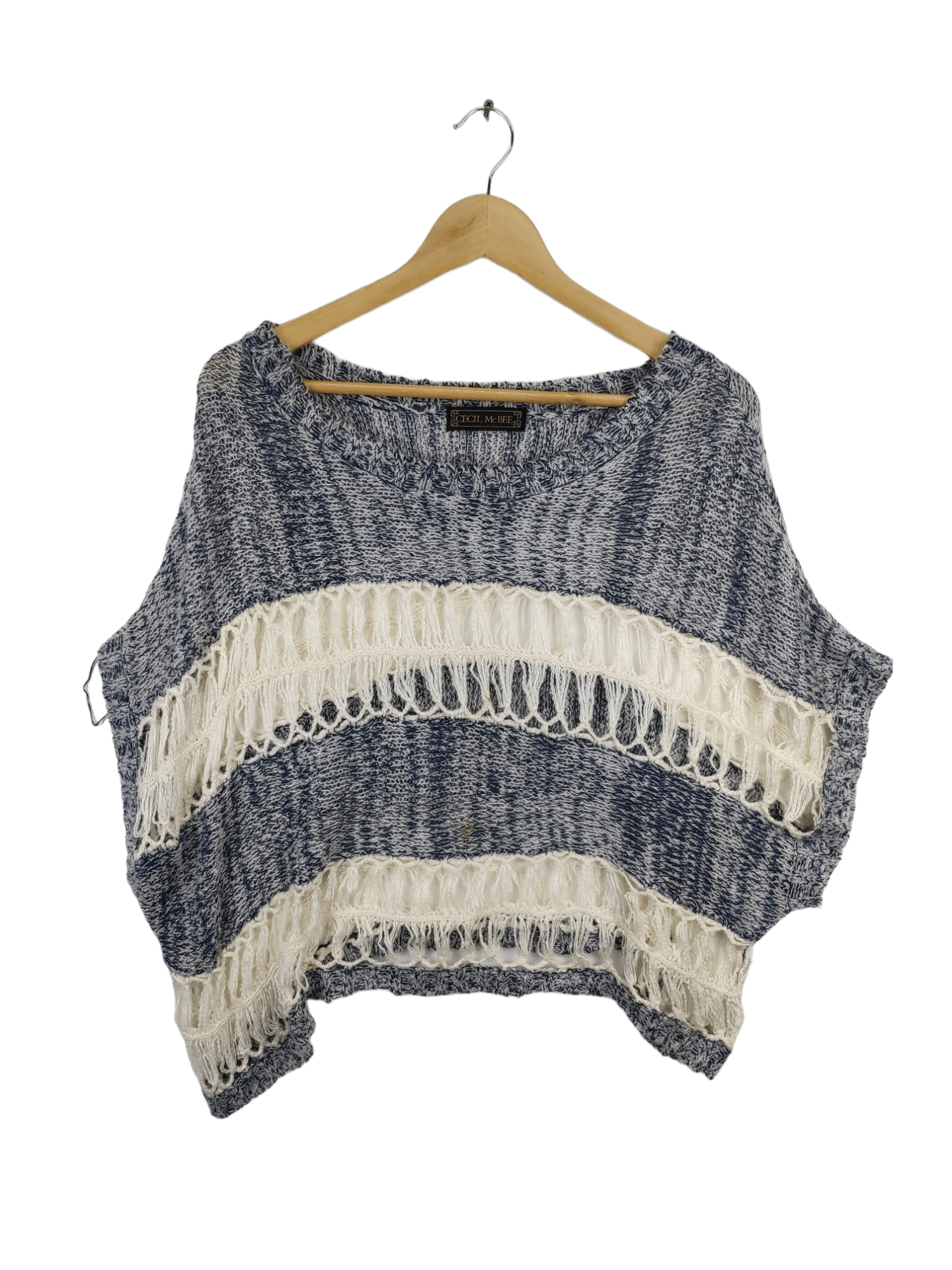 Aran Isles Knitwear × Designer Cecil Mc Bee Knit Poncho Cropped Fishnet Size M / US 6-8 / IT 42-44 - 1 Thumbnail