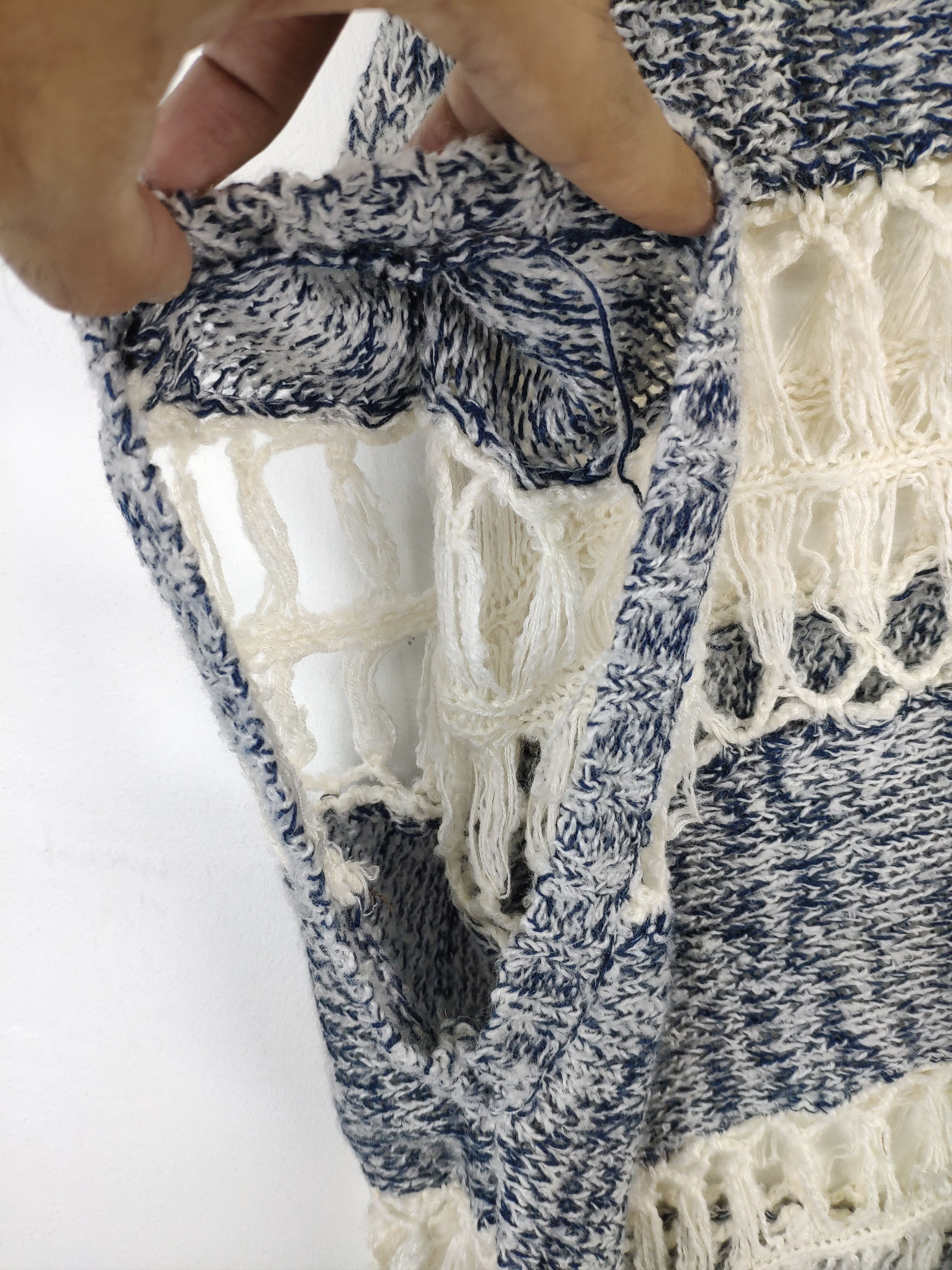 Aran Isles Knitwear × Designer Cecil Mc Bee Knit Poncho Cropped Fishnet Size M / US 6-8 / IT 42-44 - 12 Thumbnail