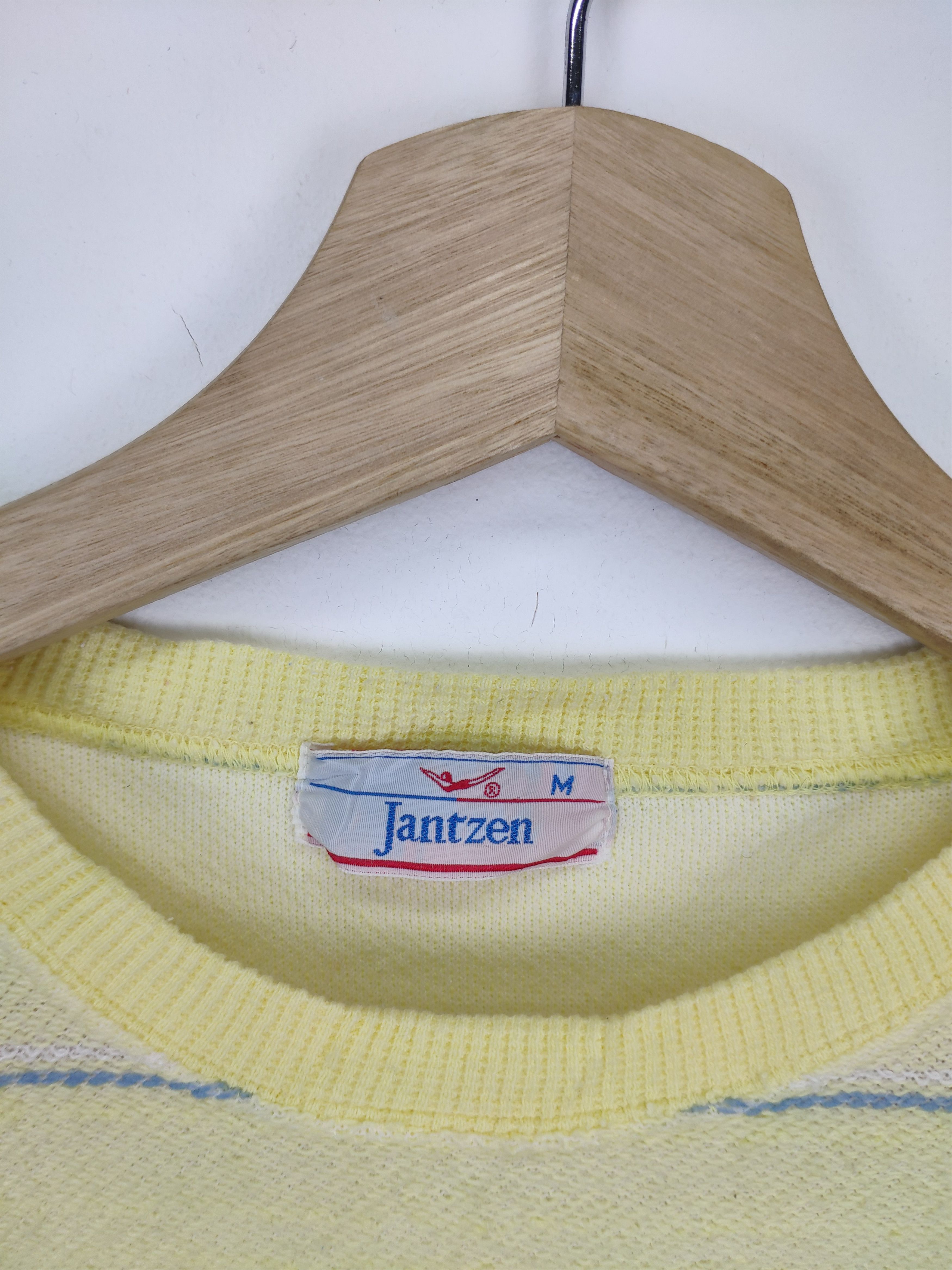 Jantzen × Vintage Vintage Jantzen Knit Sweater Short Sleeve Shirt Size US M / EU 48-50 / 2 - 7 Thumbnail