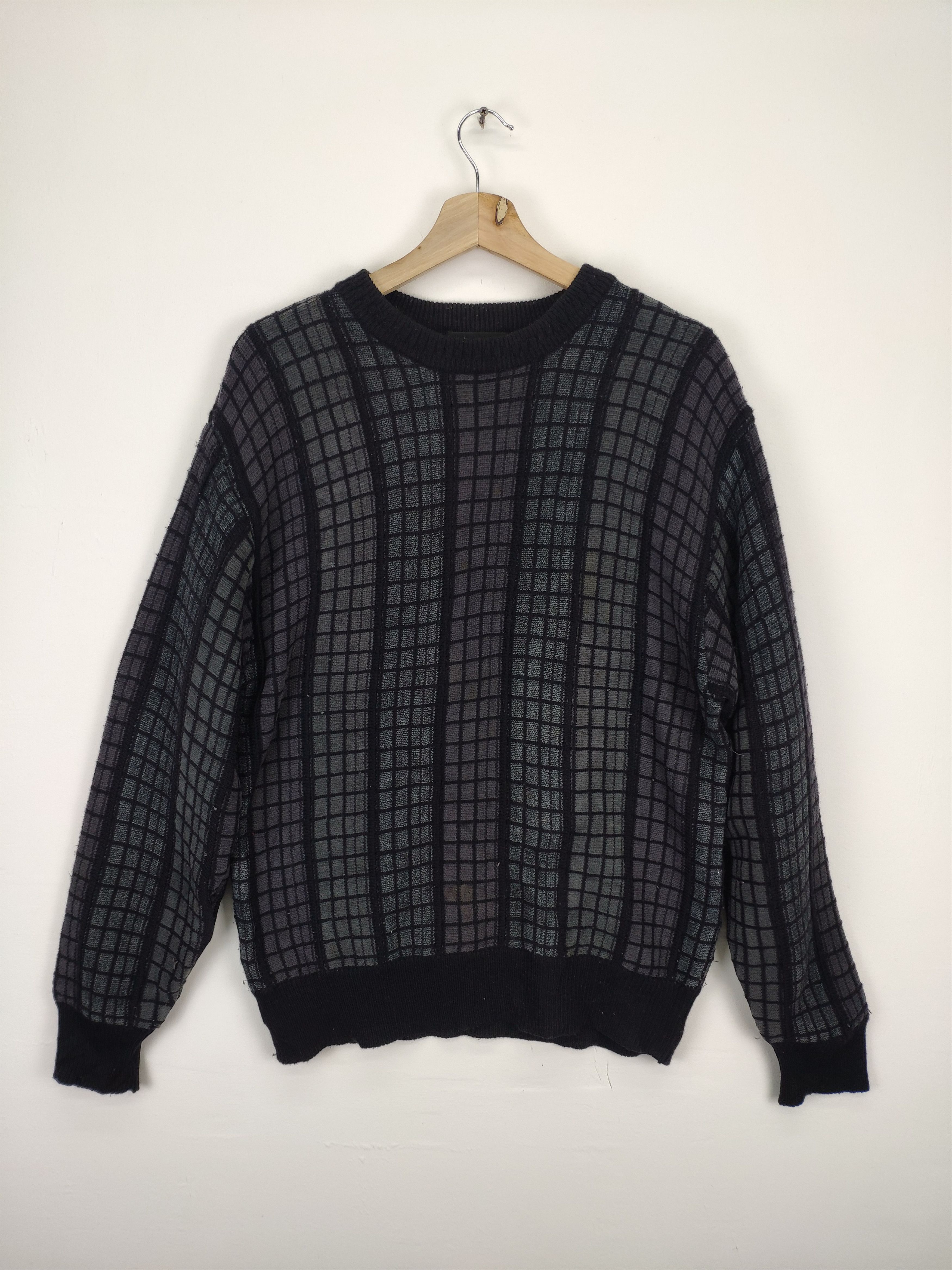 Aran Isles Knitwear × Japanese Brand × Vintage Vintage Wool Knit Sweater Crewneck by RINALD Size US M / EU 48-50 / 2 - 1 Thumbnail