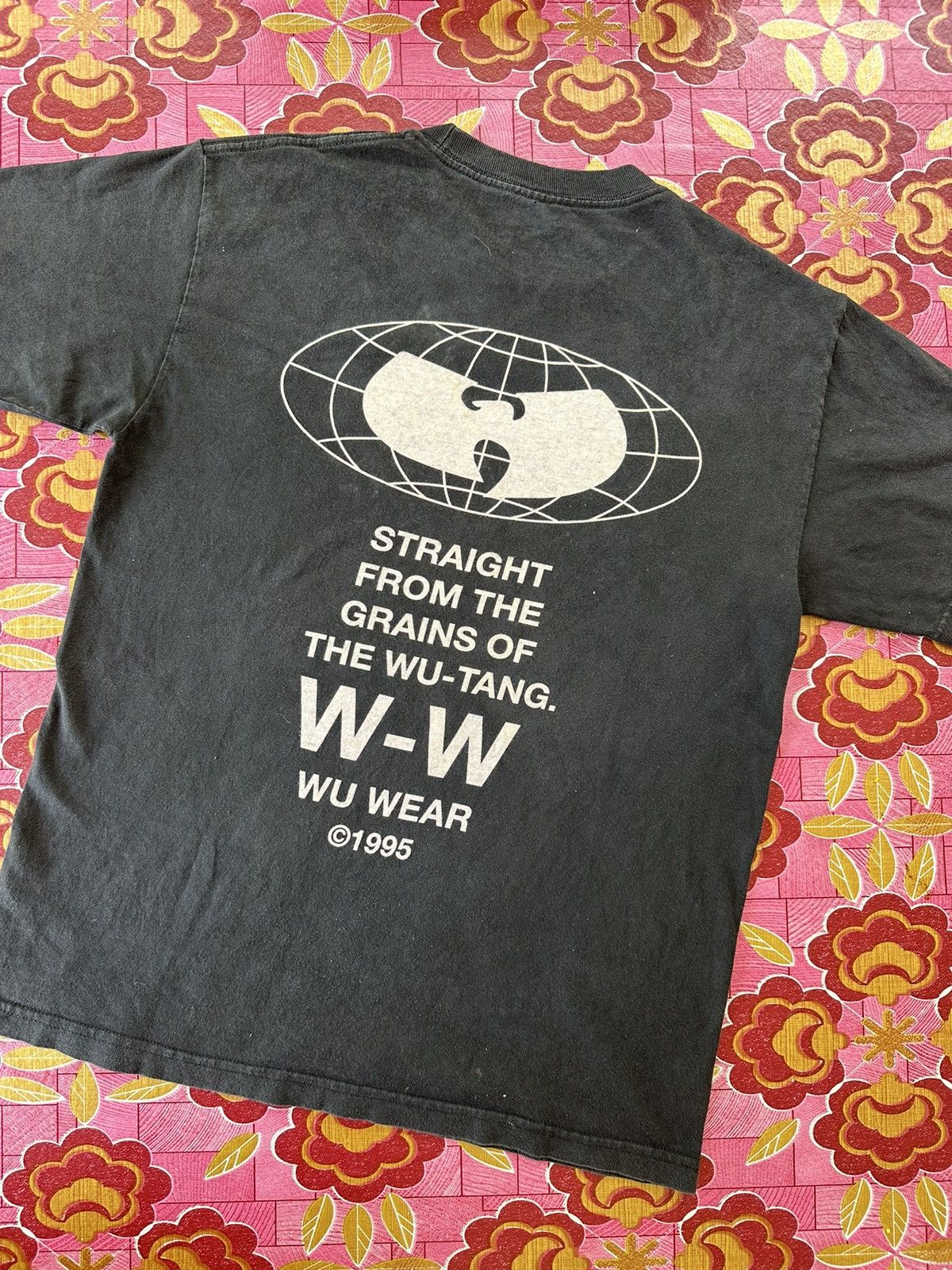 Vintage 2005 'Wu-Wear' Wu-Tang Clan Masks Graphic Rap Band Tee S M