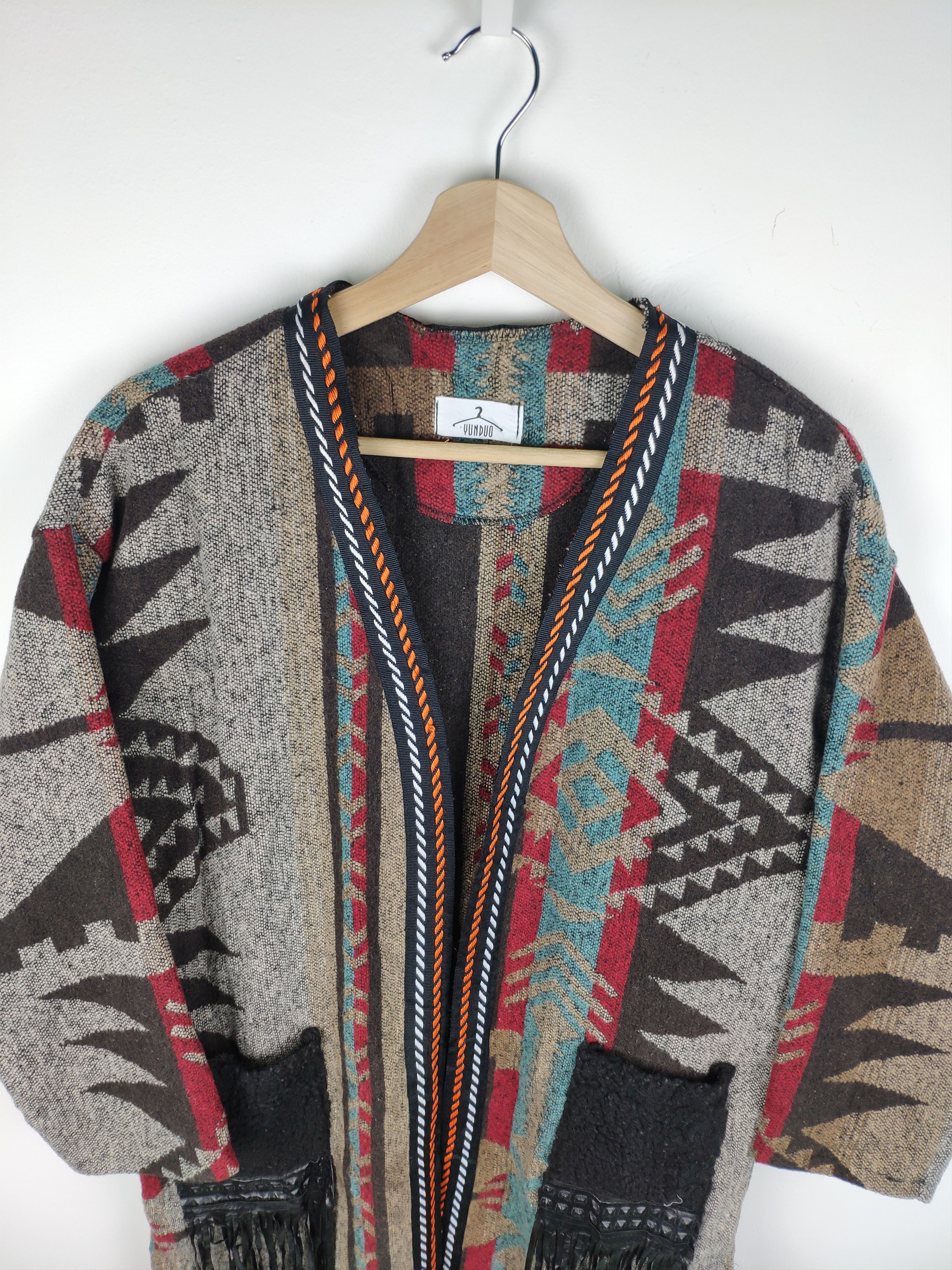 Other Vintage Wool Knit Cardigan Tribal Sweater Style Size M / US 6-8 / IT 42-44 - 2 Thumbnail