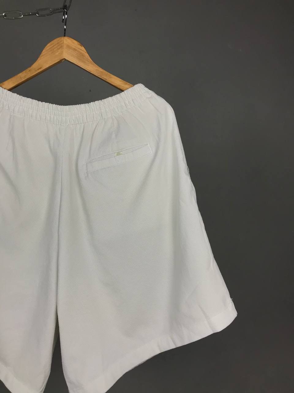 Vintage Nike Court swoosh streetwear shorts Size US 36 / EU 52 - 7 Thumbnail