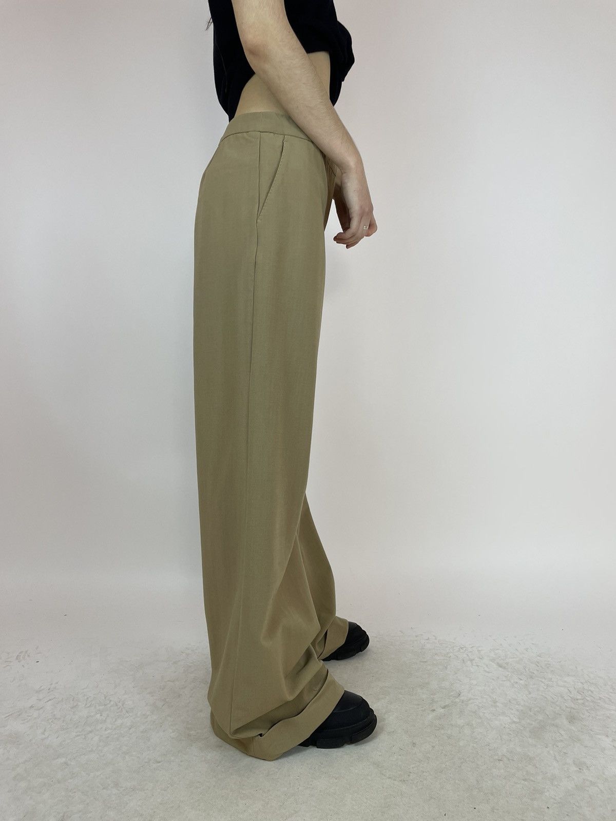 Other 6267 Womens wide legs Beige wool trousers made in Italy Size 32" / US 10 / IT 46 - 10 Thumbnail
