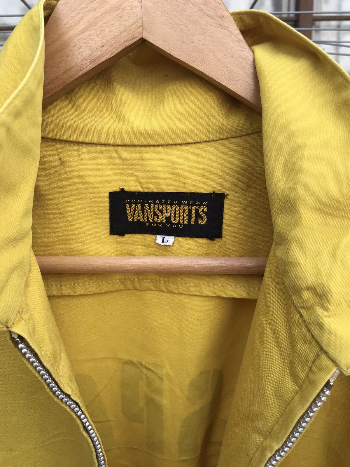 Japanese Brand Vintage Vans Sport canvas workwear jacket Size US L / EU 52-54 / 3 - 6 Thumbnail