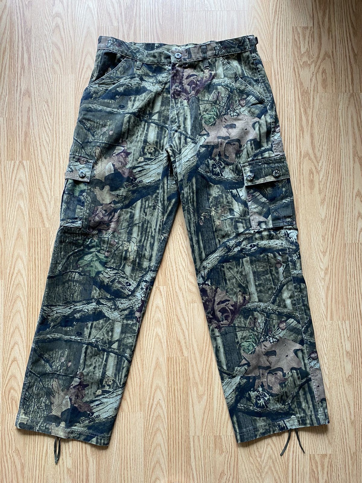 Vintage Russell Outdoors Mossy Oak Realtree Camo Cargo Pants